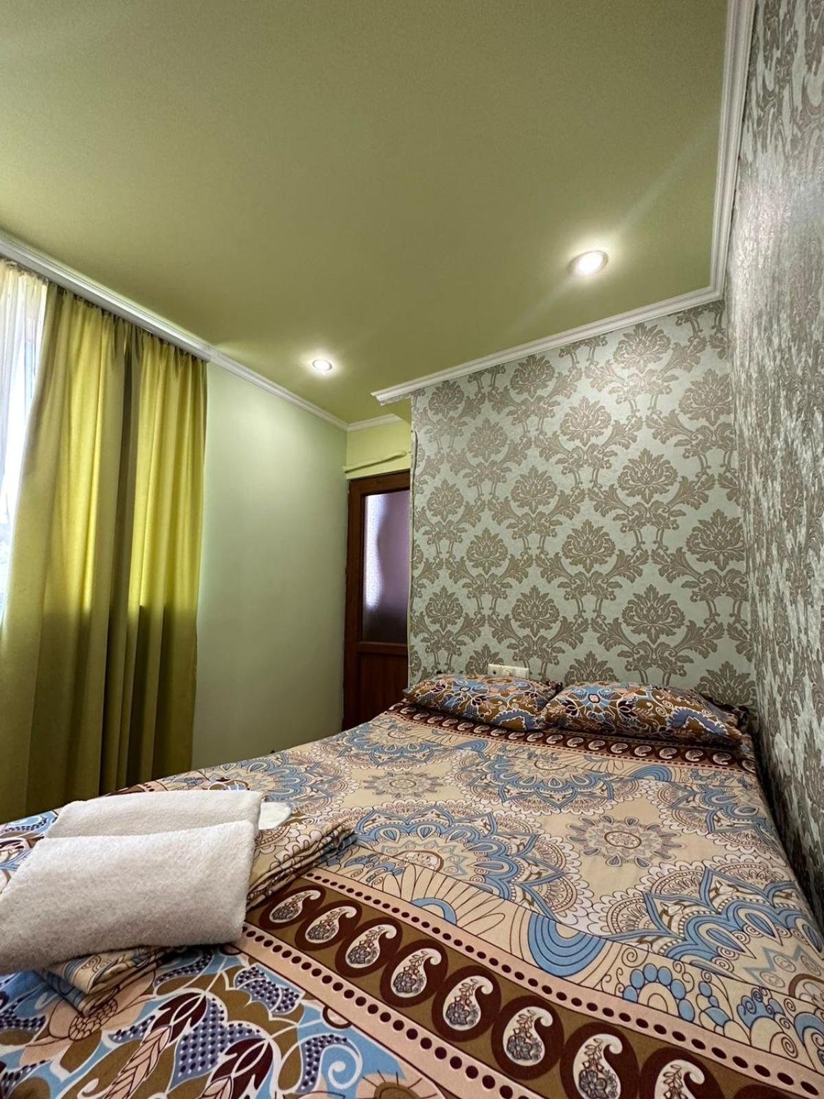 Nice Apartment on Saryan Street