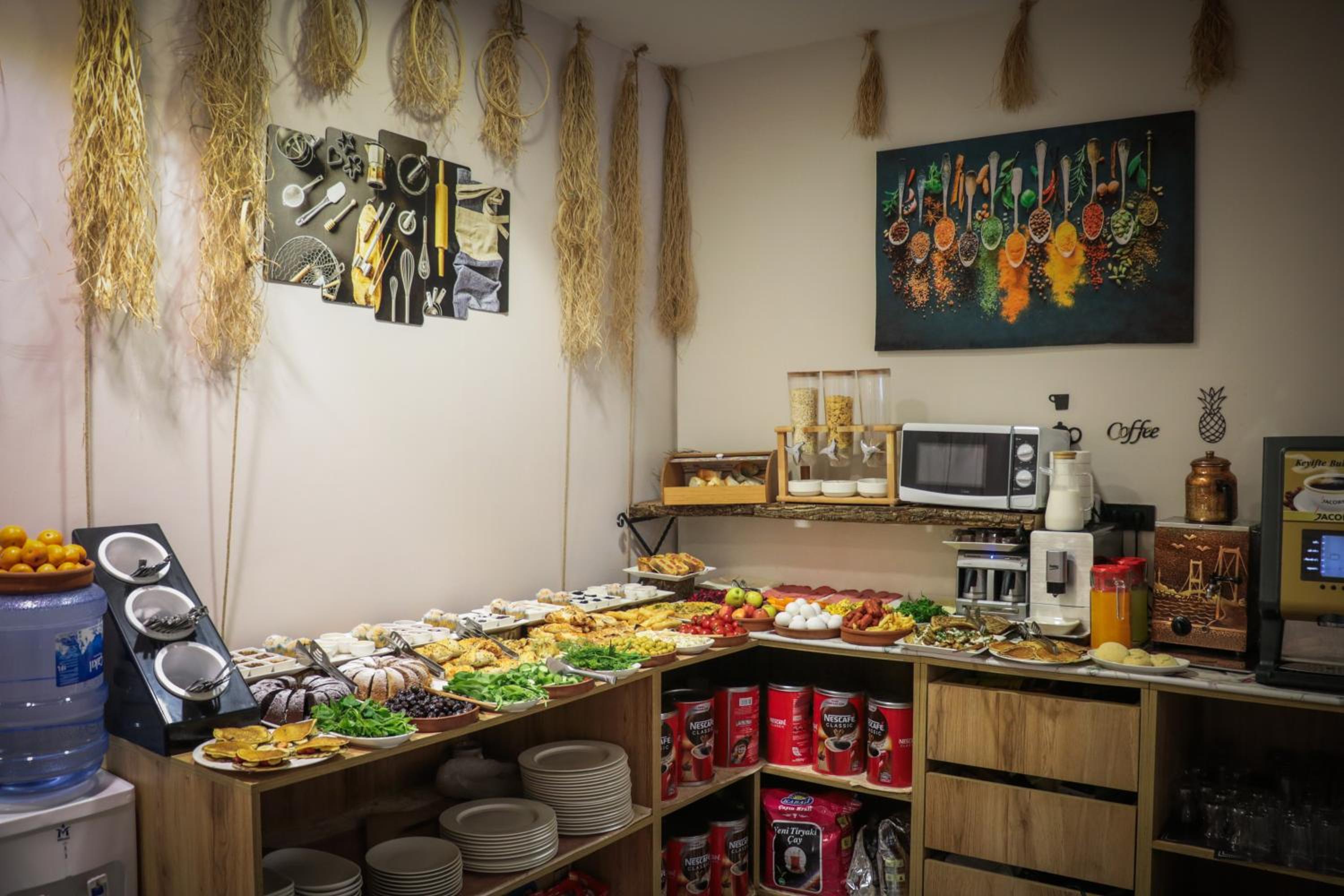 Linda Port Otel - Image 104