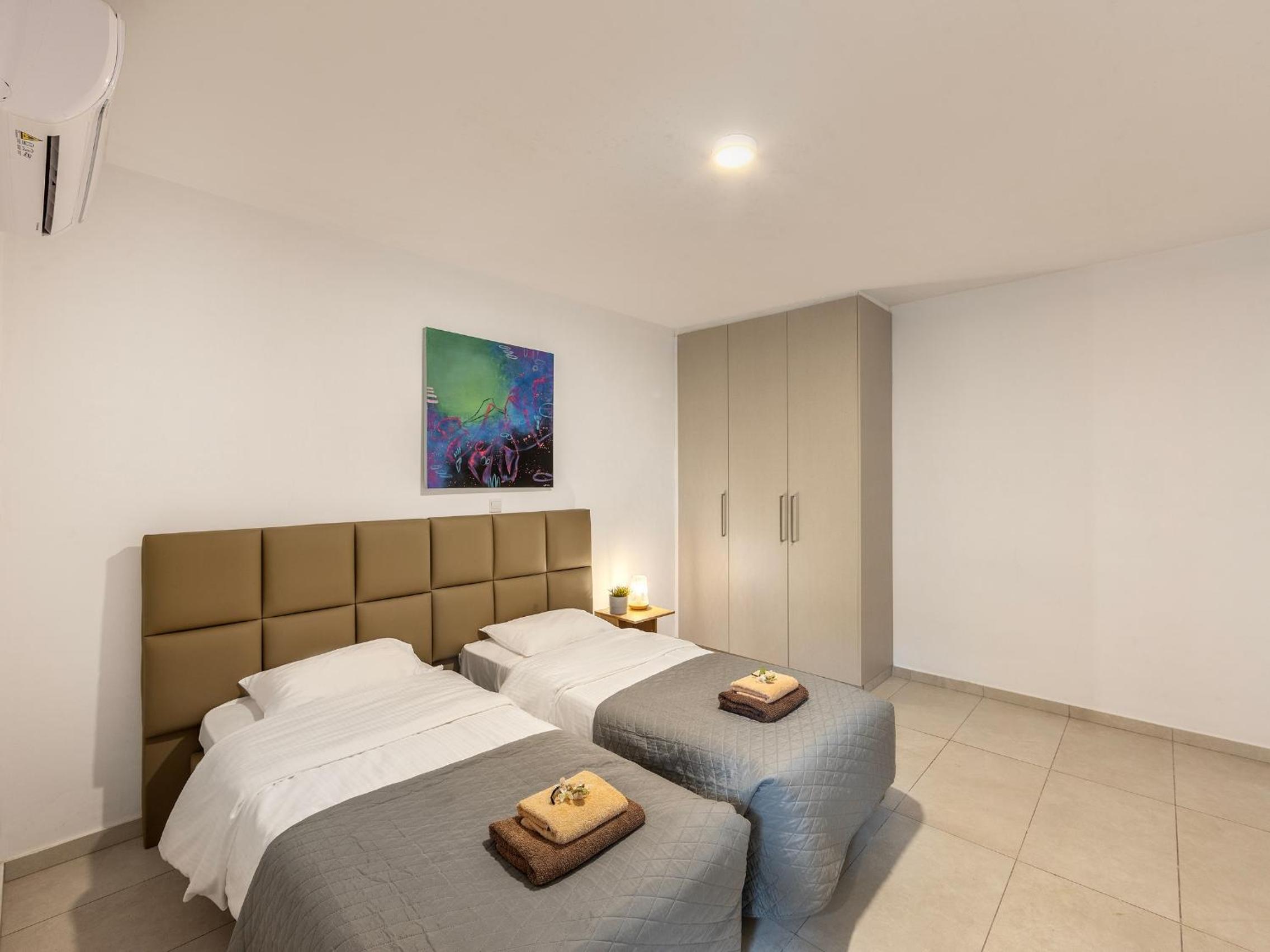 Villa Natalie-Mylos H24