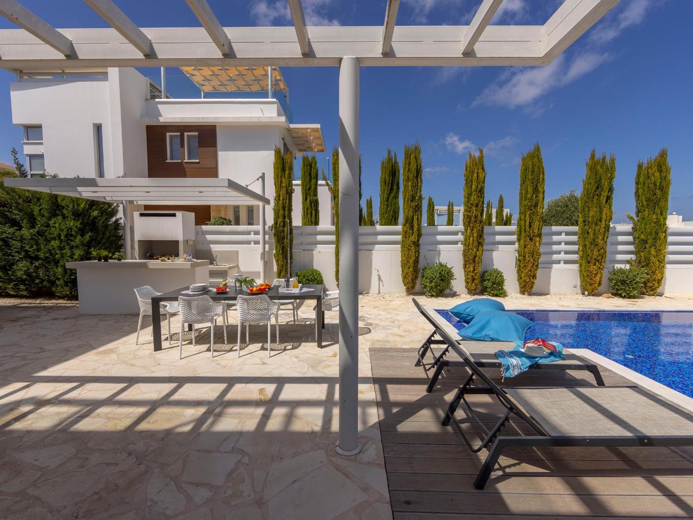 Villa Natalie-Mylos H24