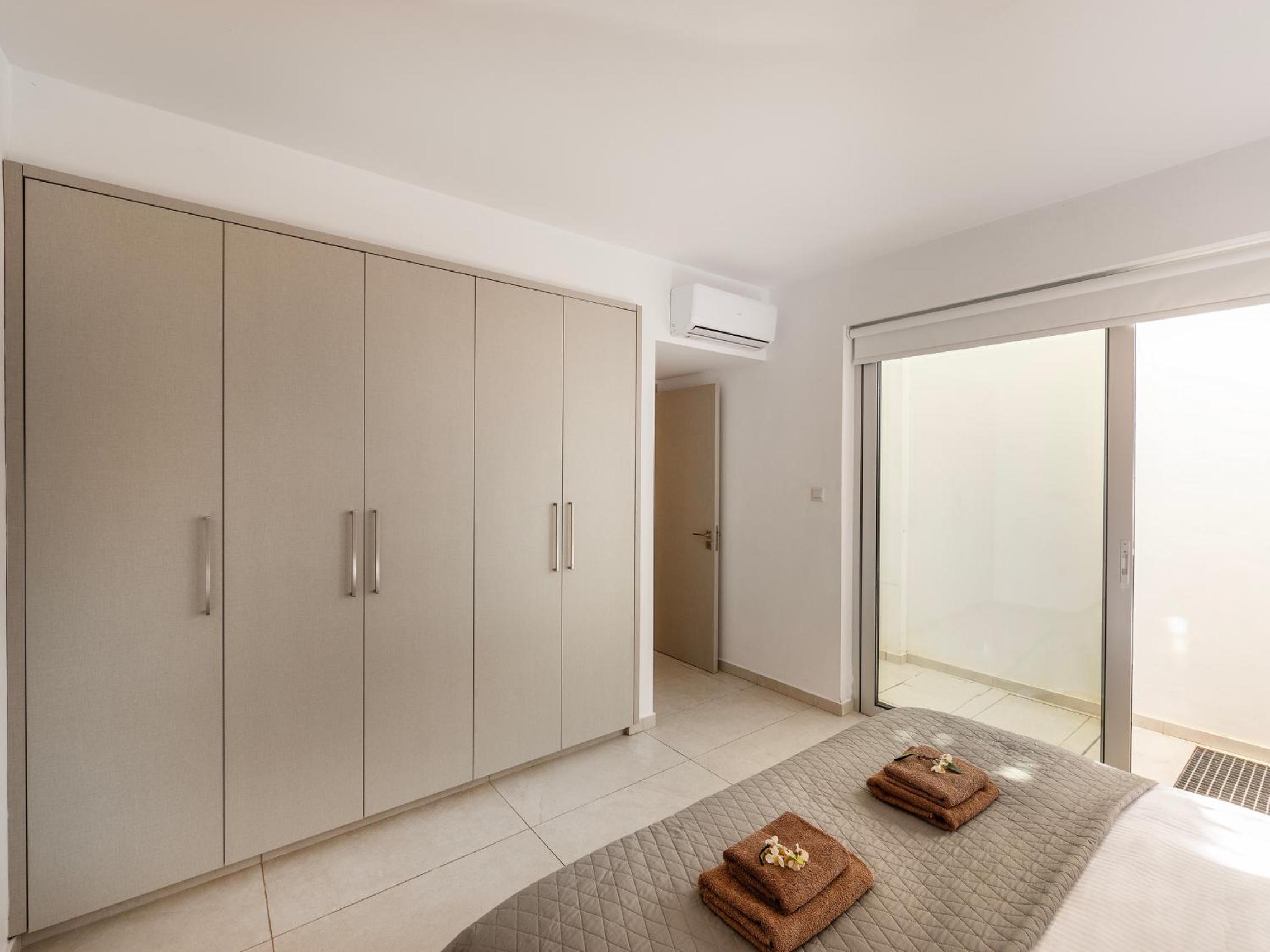 Villa Natalie-Mylos H24