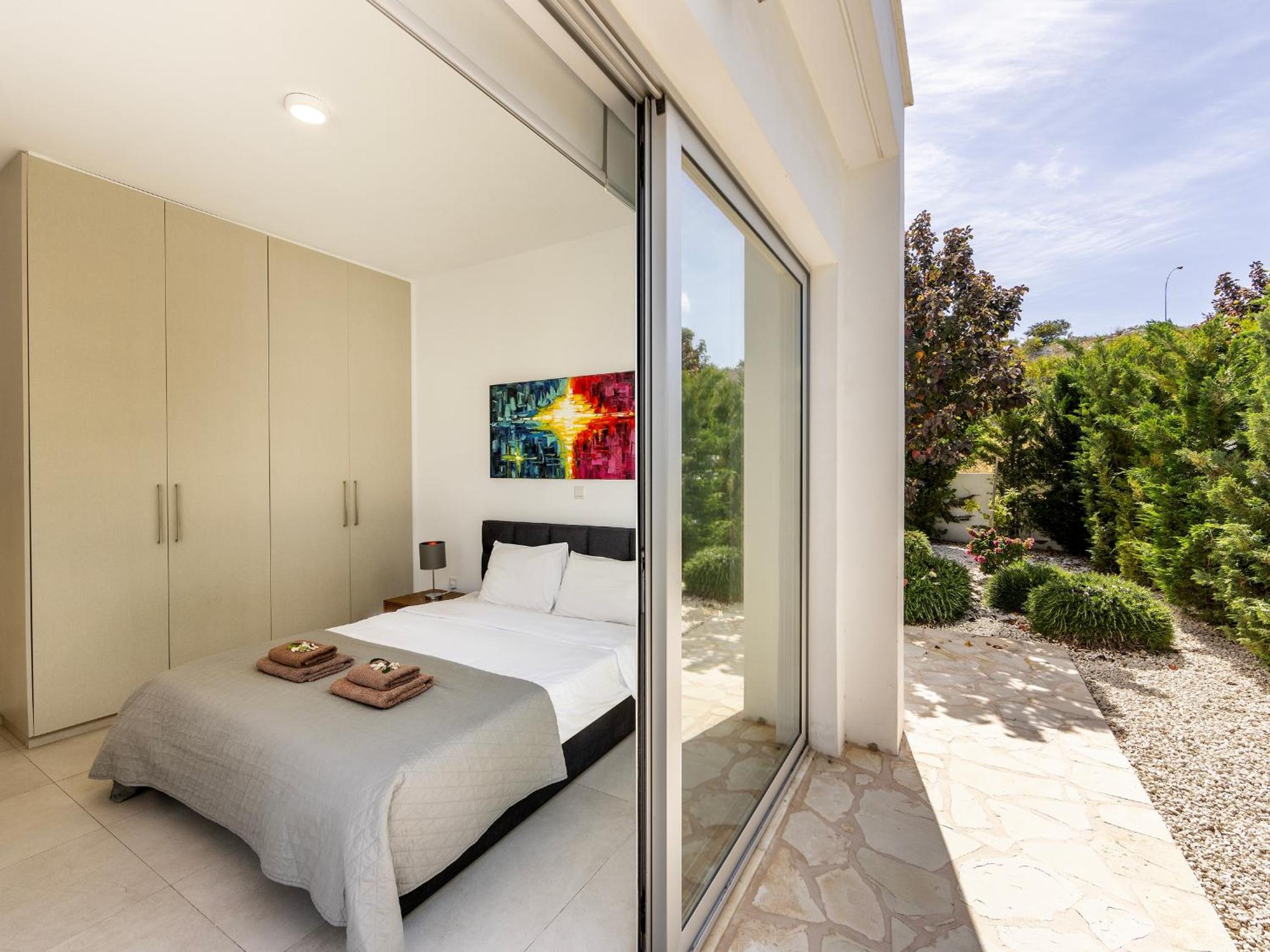 Villa Natalie-Mylos H24