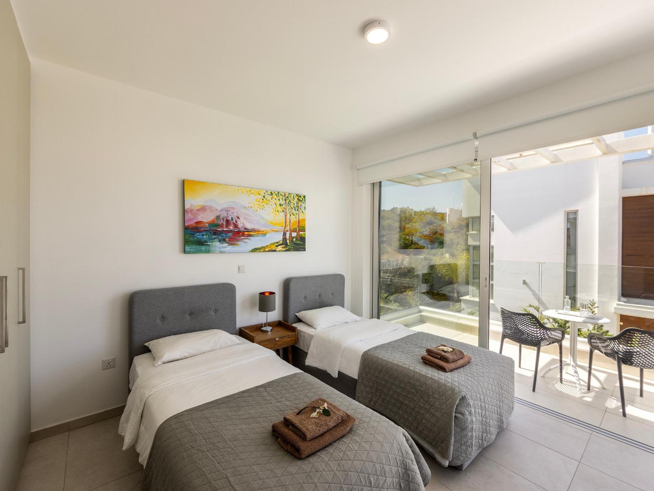 Villa Natalie-Mylos H24