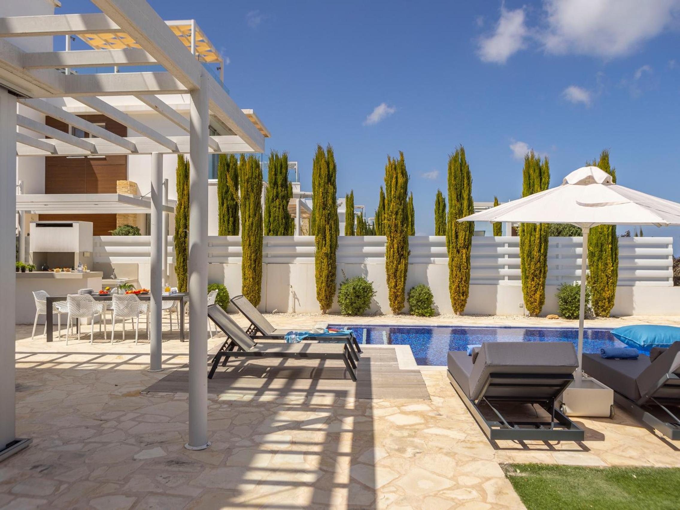 Villa Natalie-Mylos H24