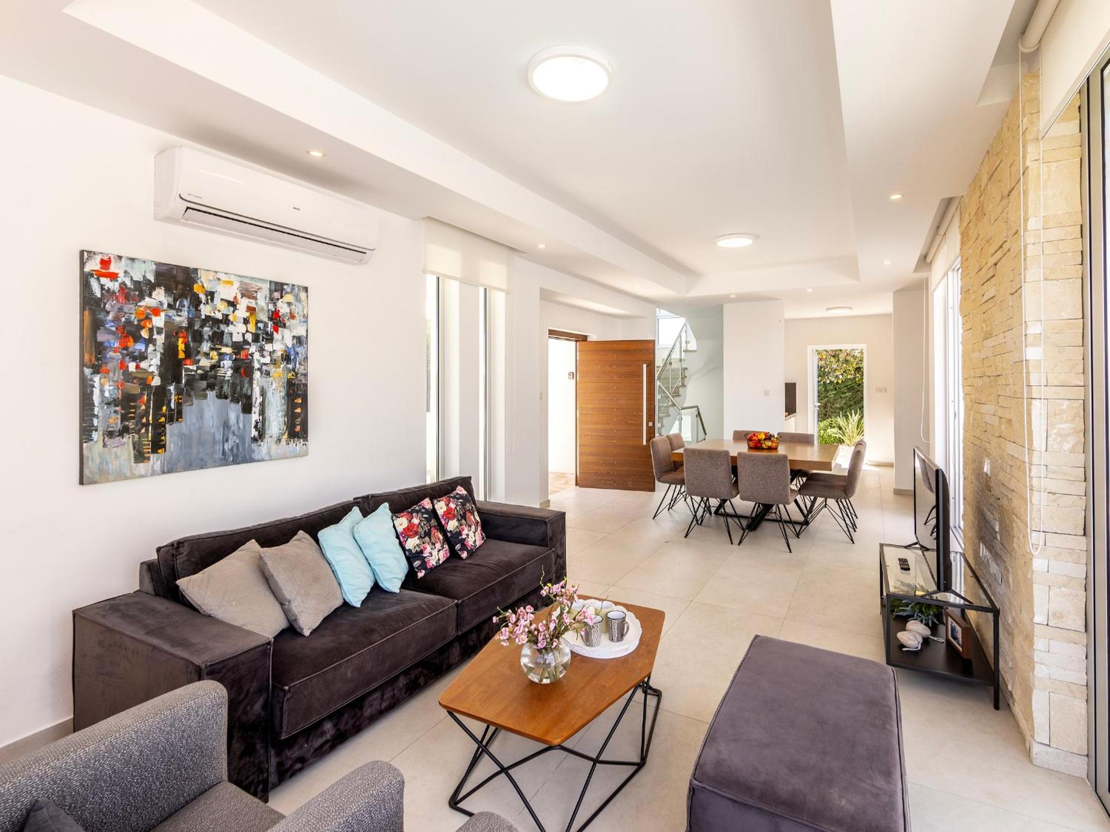Villa Natalie-Mylos H24