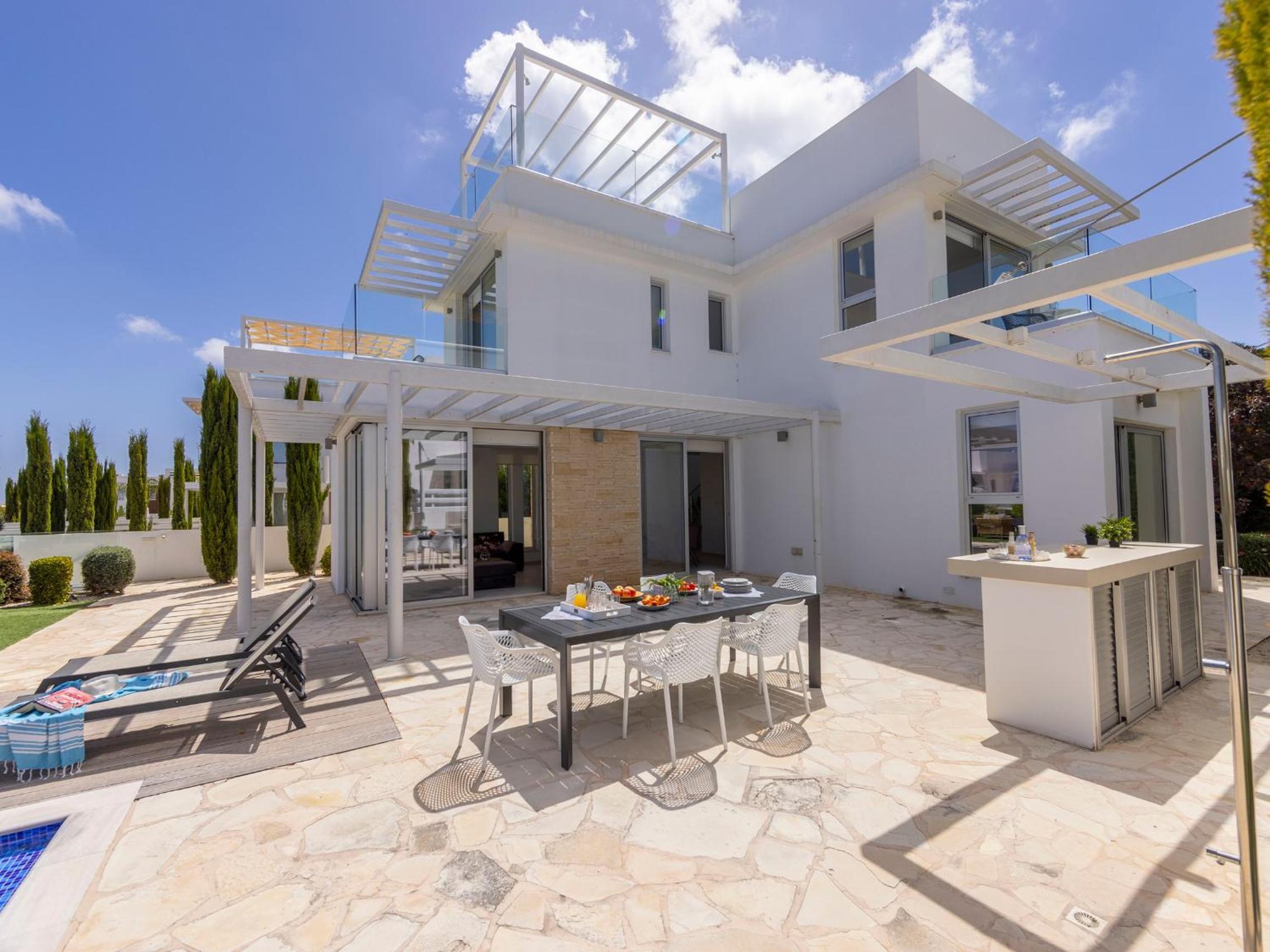 Villa Natalie-Mylos H24