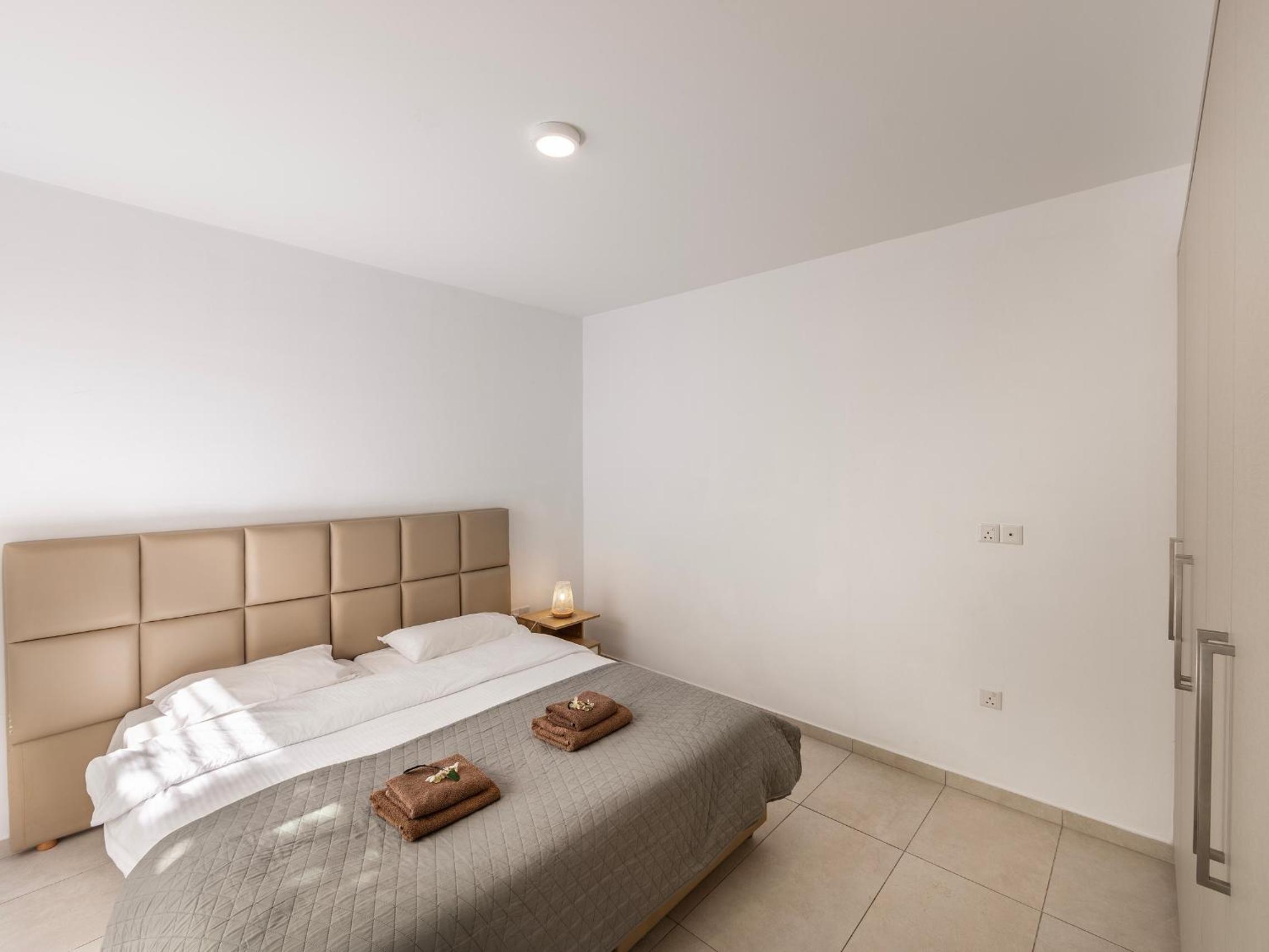 Villa Natalie-Mylos H24