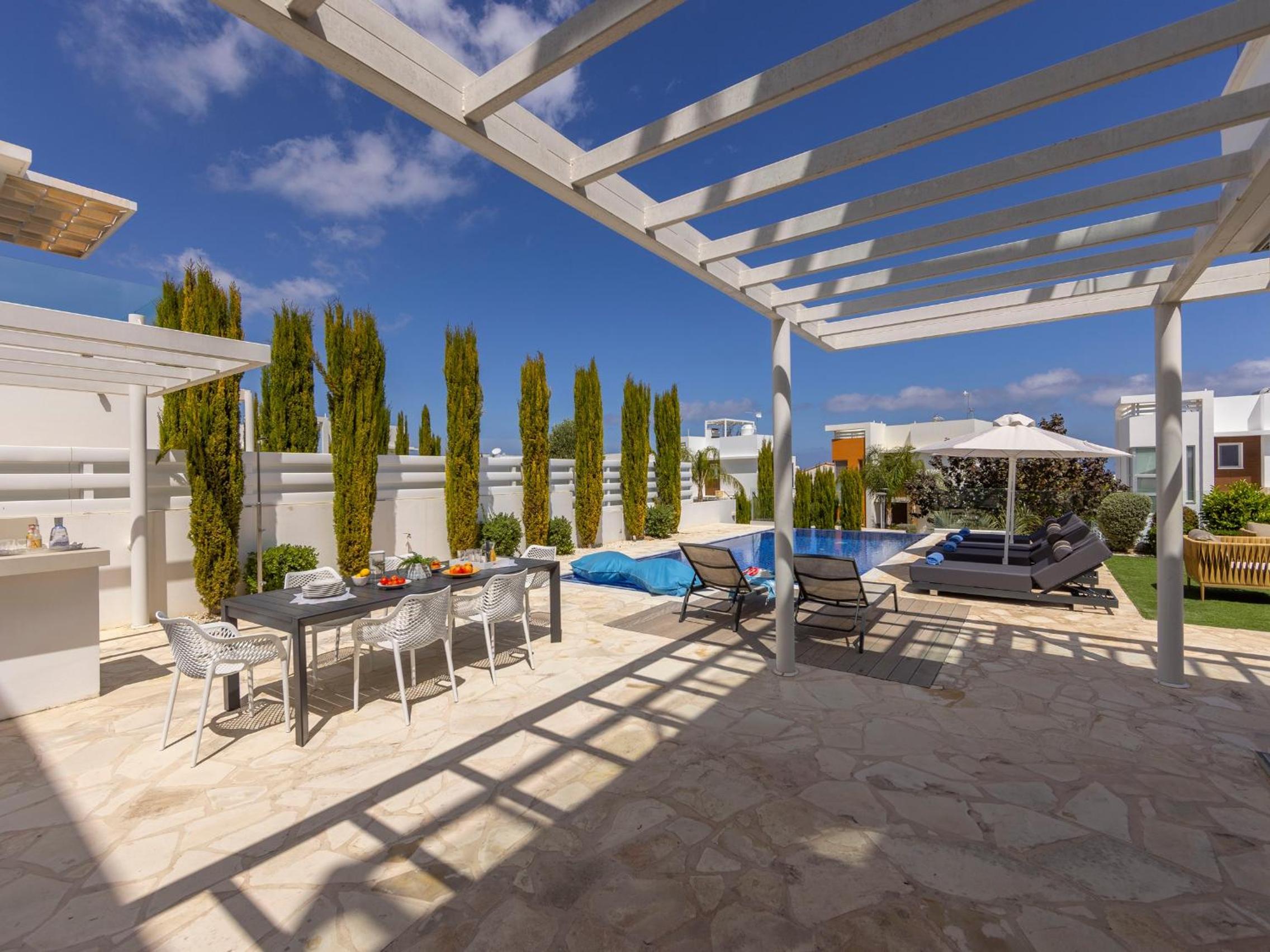 Villa Natalie-Mylos H24