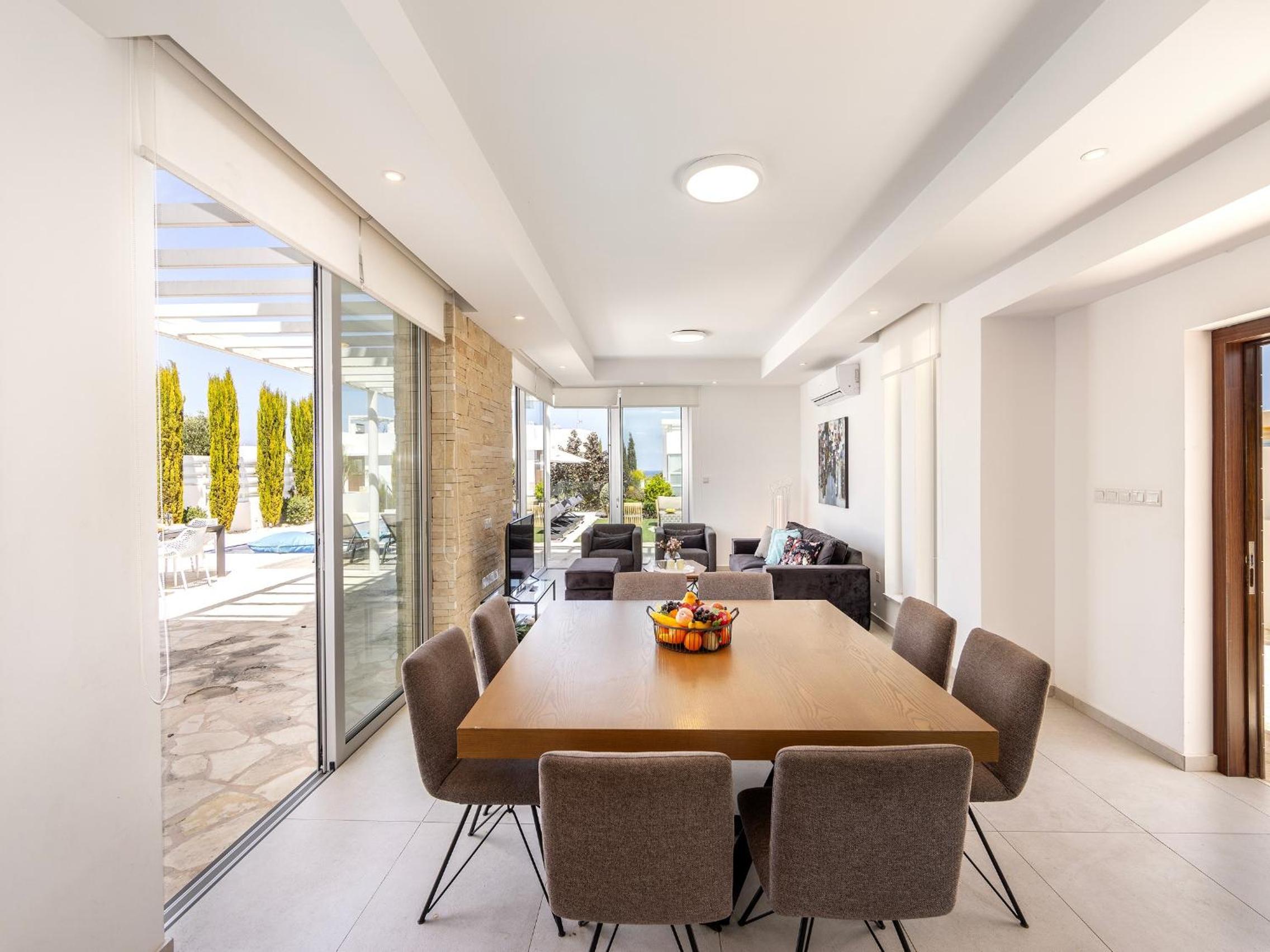 Villa Natalie-Mylos H24