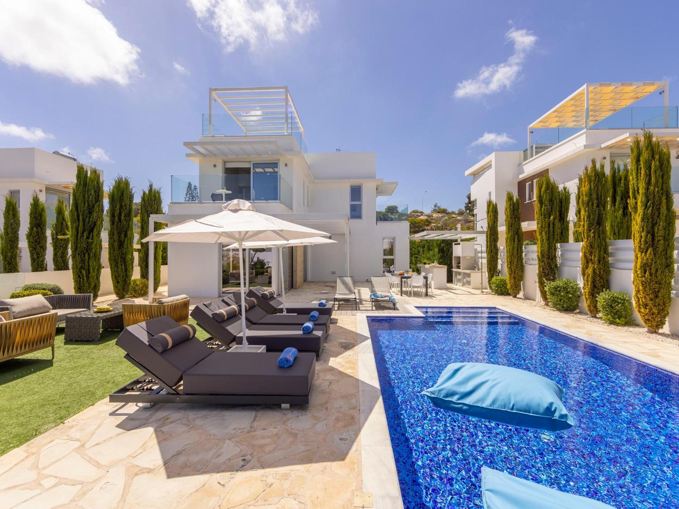 Villa Natalie-Mylos H24