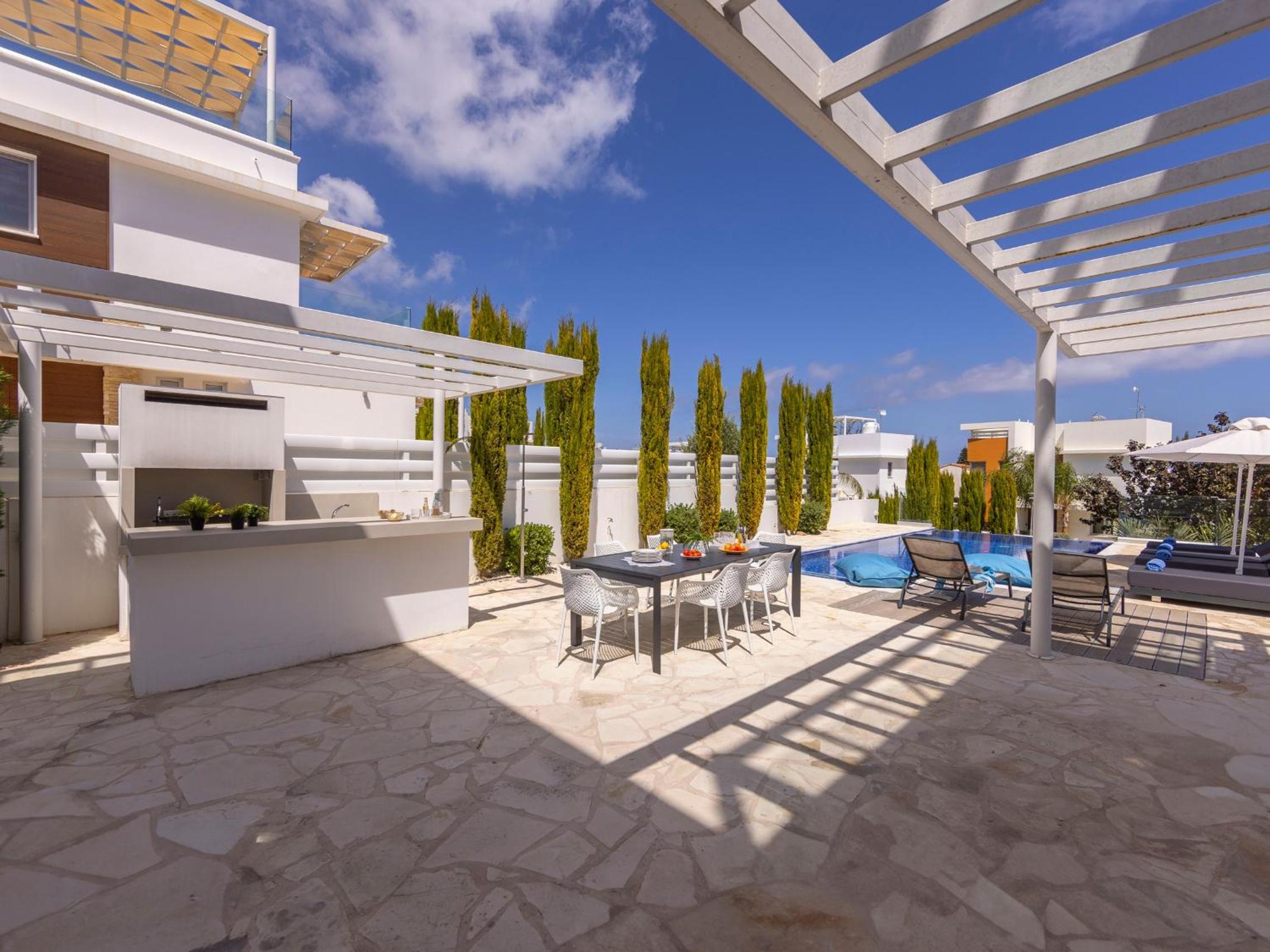 Villa Natalie-Mylos H24