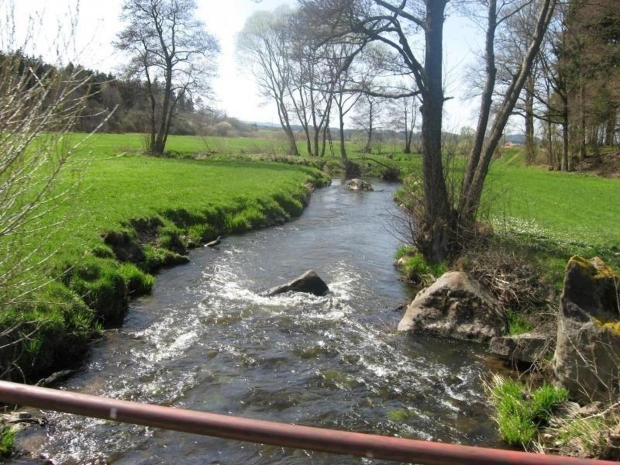 Ferienwohnung bei Waldmünchen mit Wald- und Wiesenumgebung