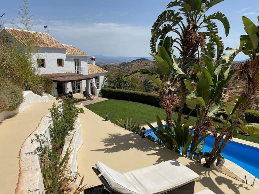 Charming Spanish Finca in beautiful nature