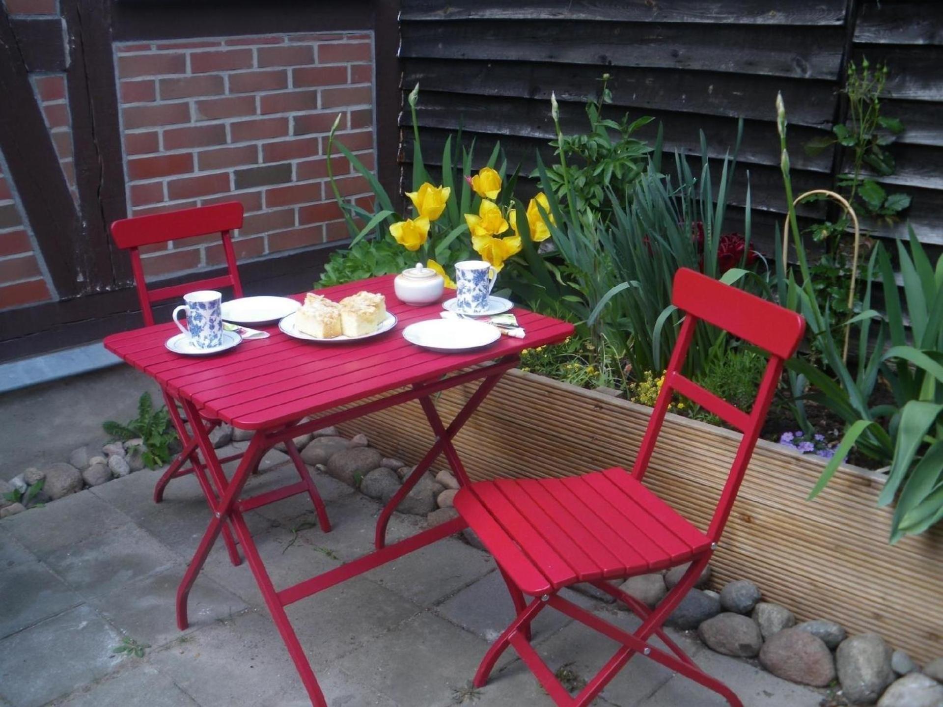Appartement In Wismar Mit Terrasse Und Garten view 2