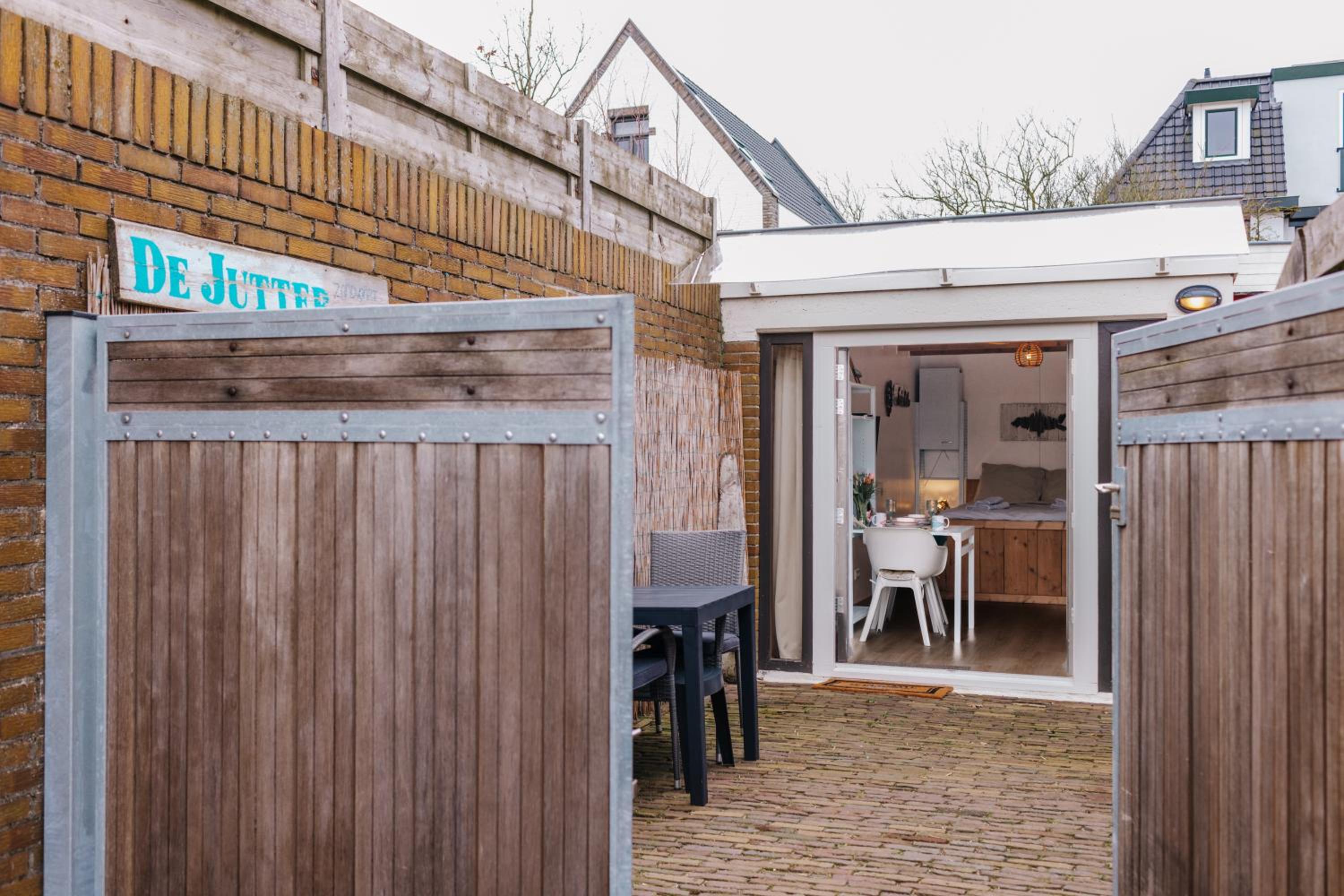 De Jutter - Zandvoort Free Parking