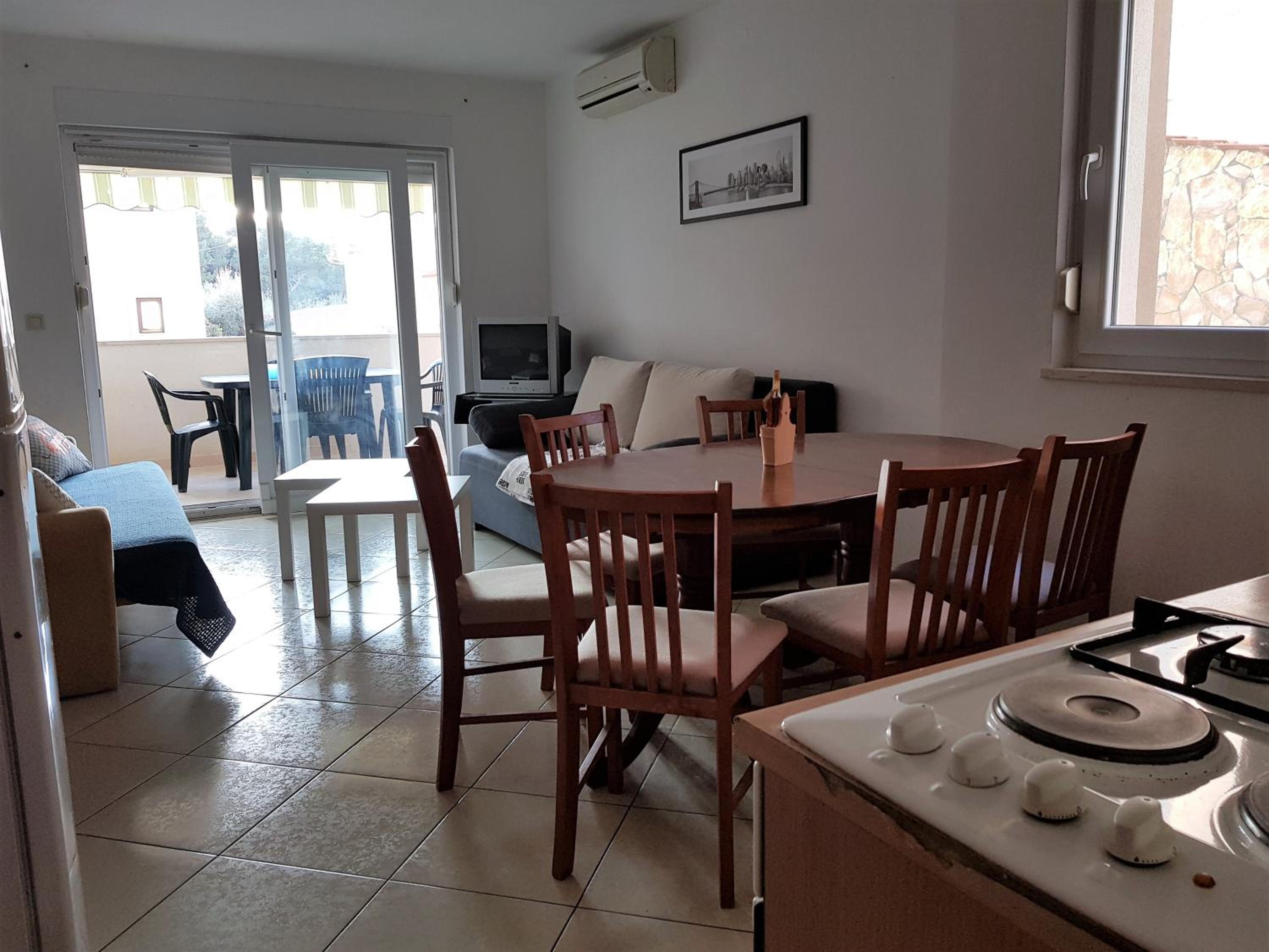 The POINTE Apartment