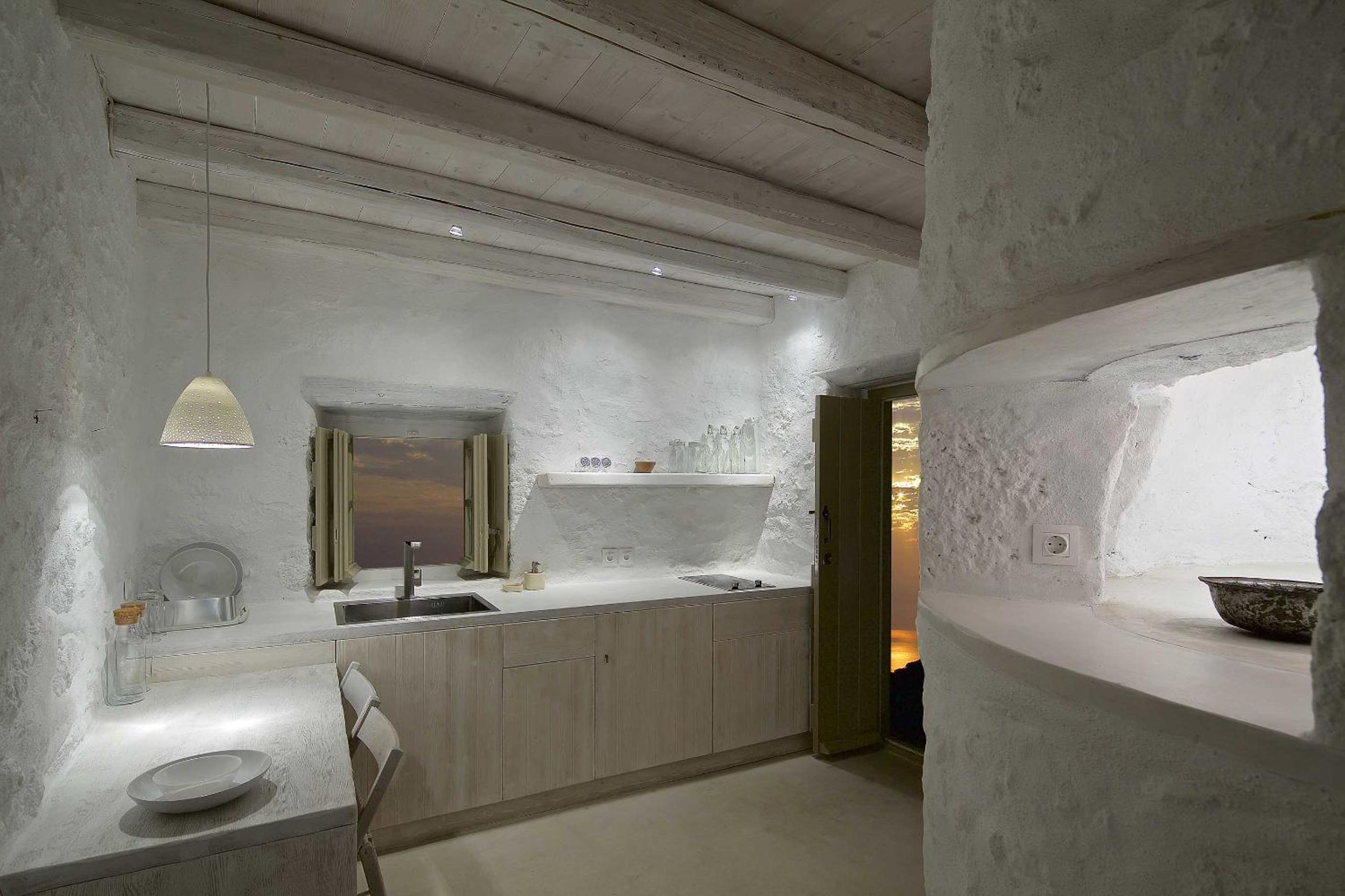 MELANOPETRA boutique apartments