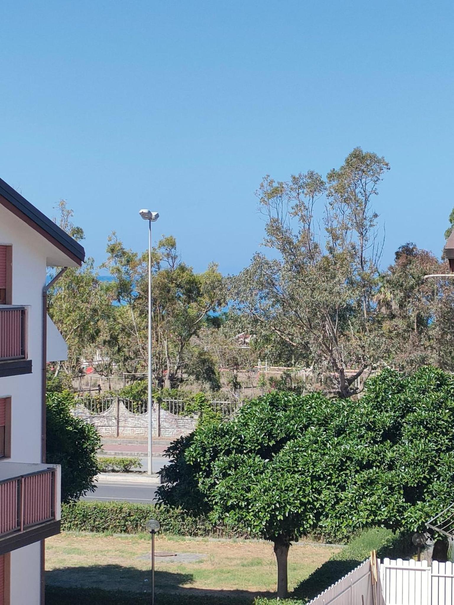 Lovely Apartment 2 min from the beach view 2