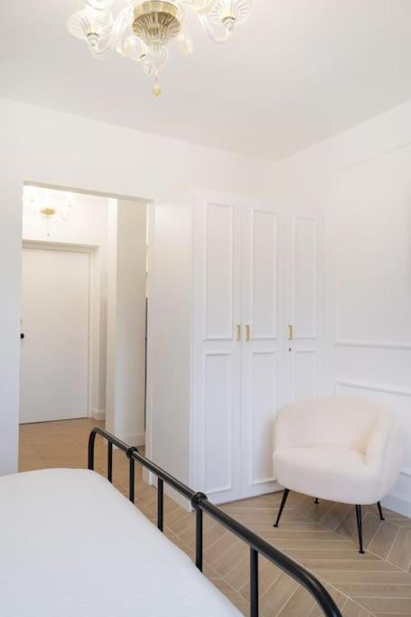 In Villa Apartment