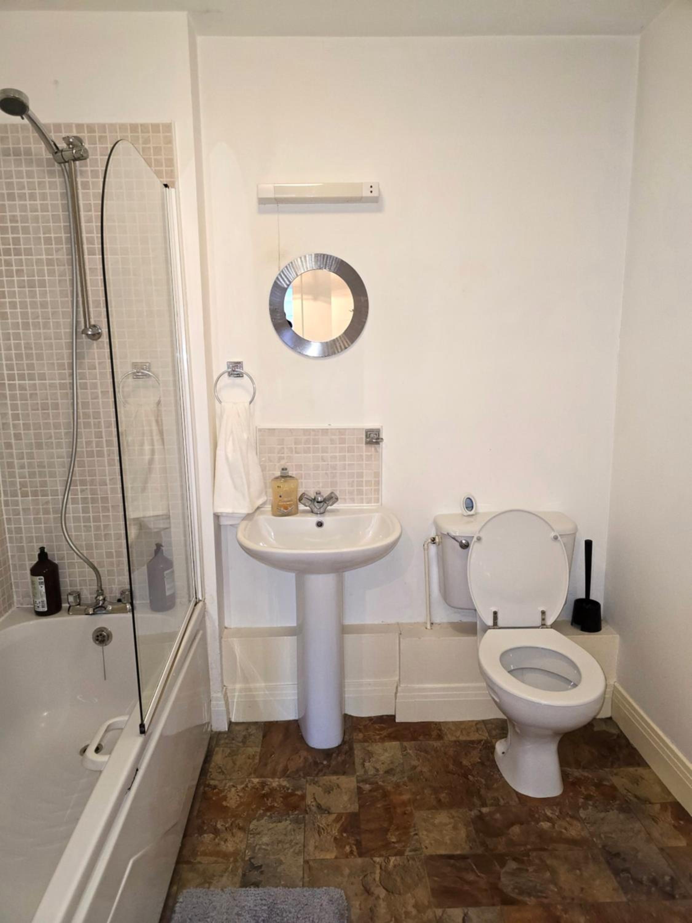 Gracian OMB Dublin Apartment