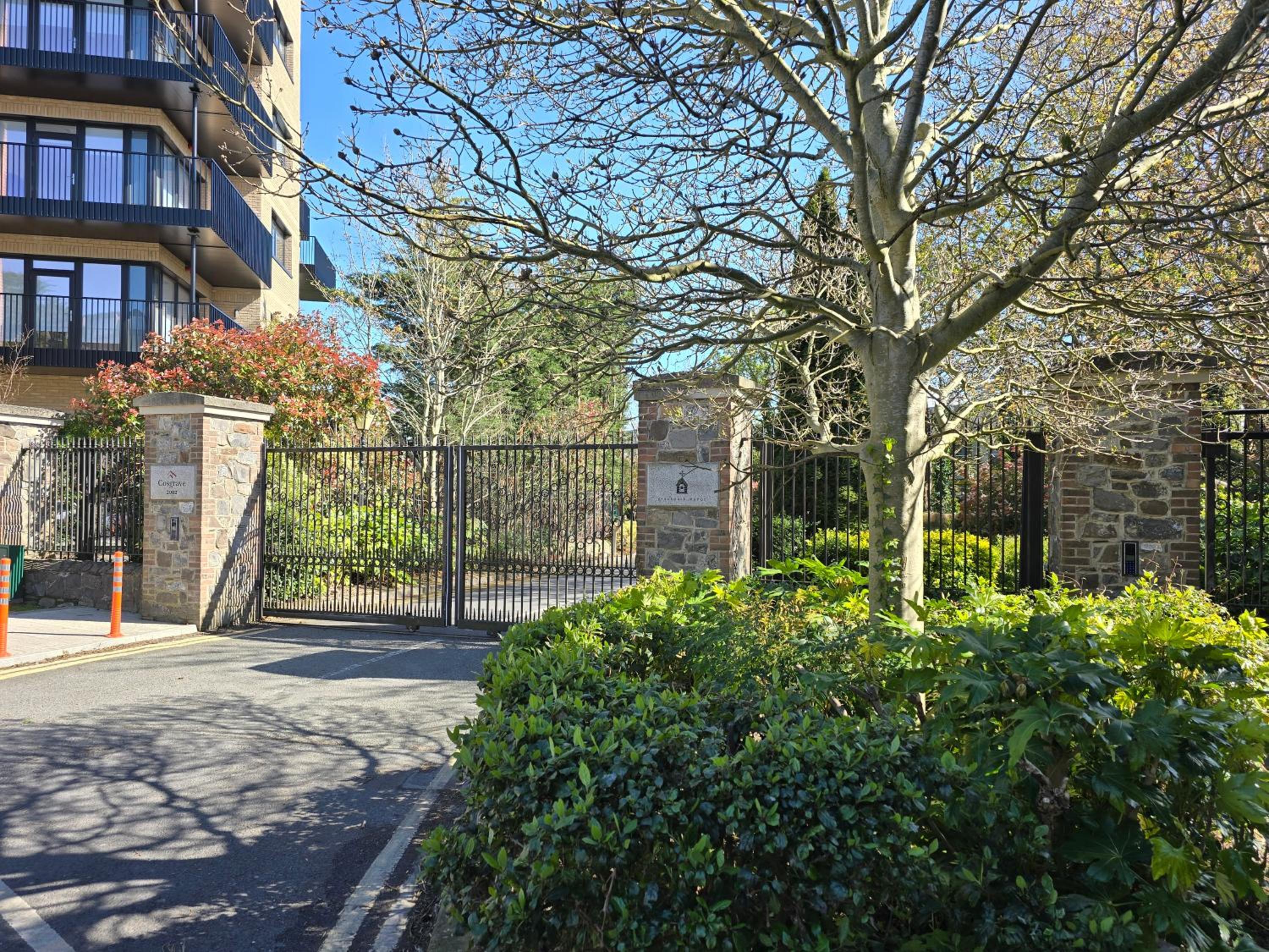 Gracian OMB Dublin Apartment