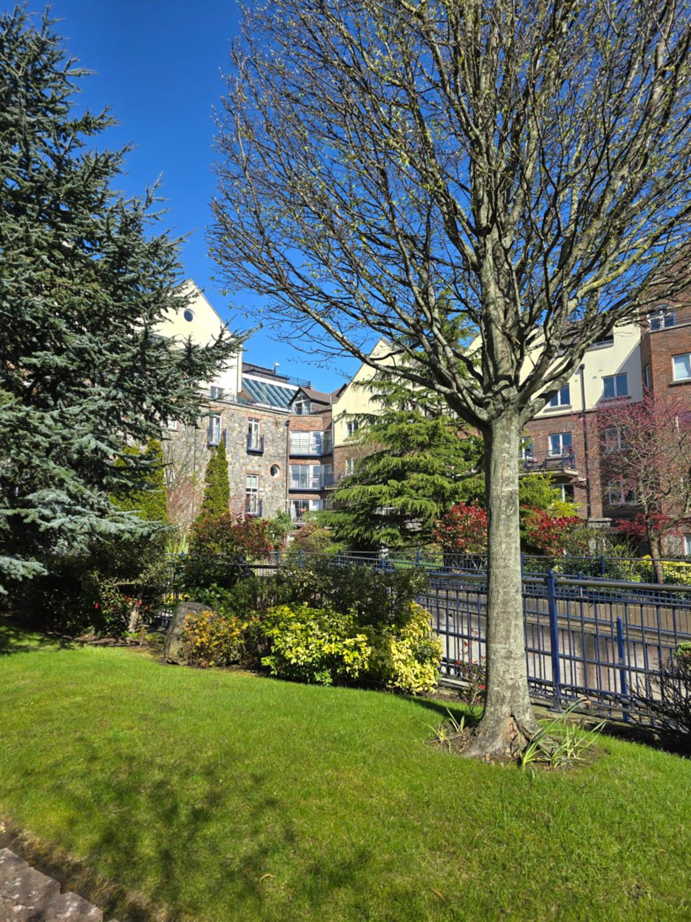 Gracian OMB Dublin Apartment
