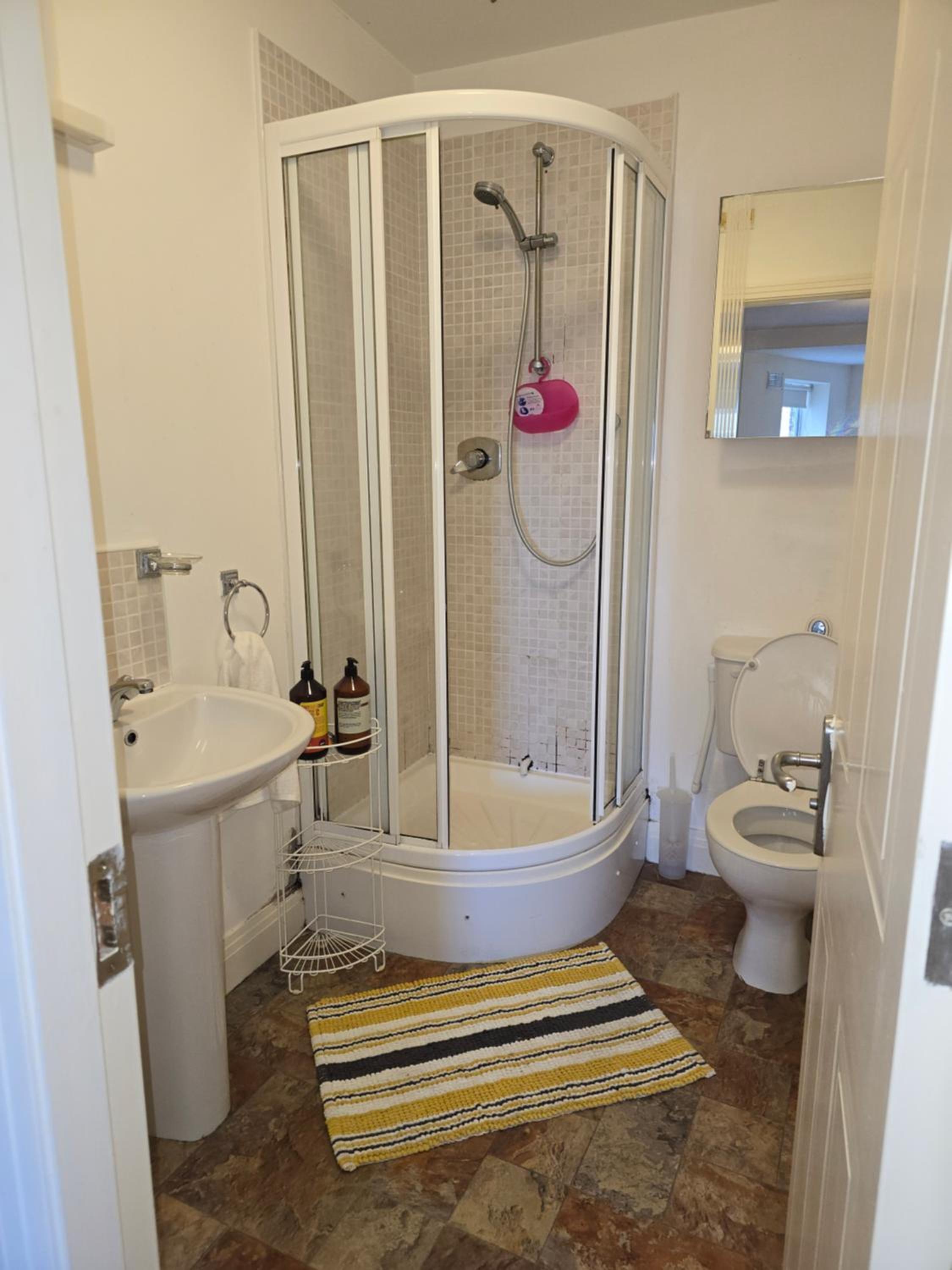 Gracian OMB Dublin Apartment