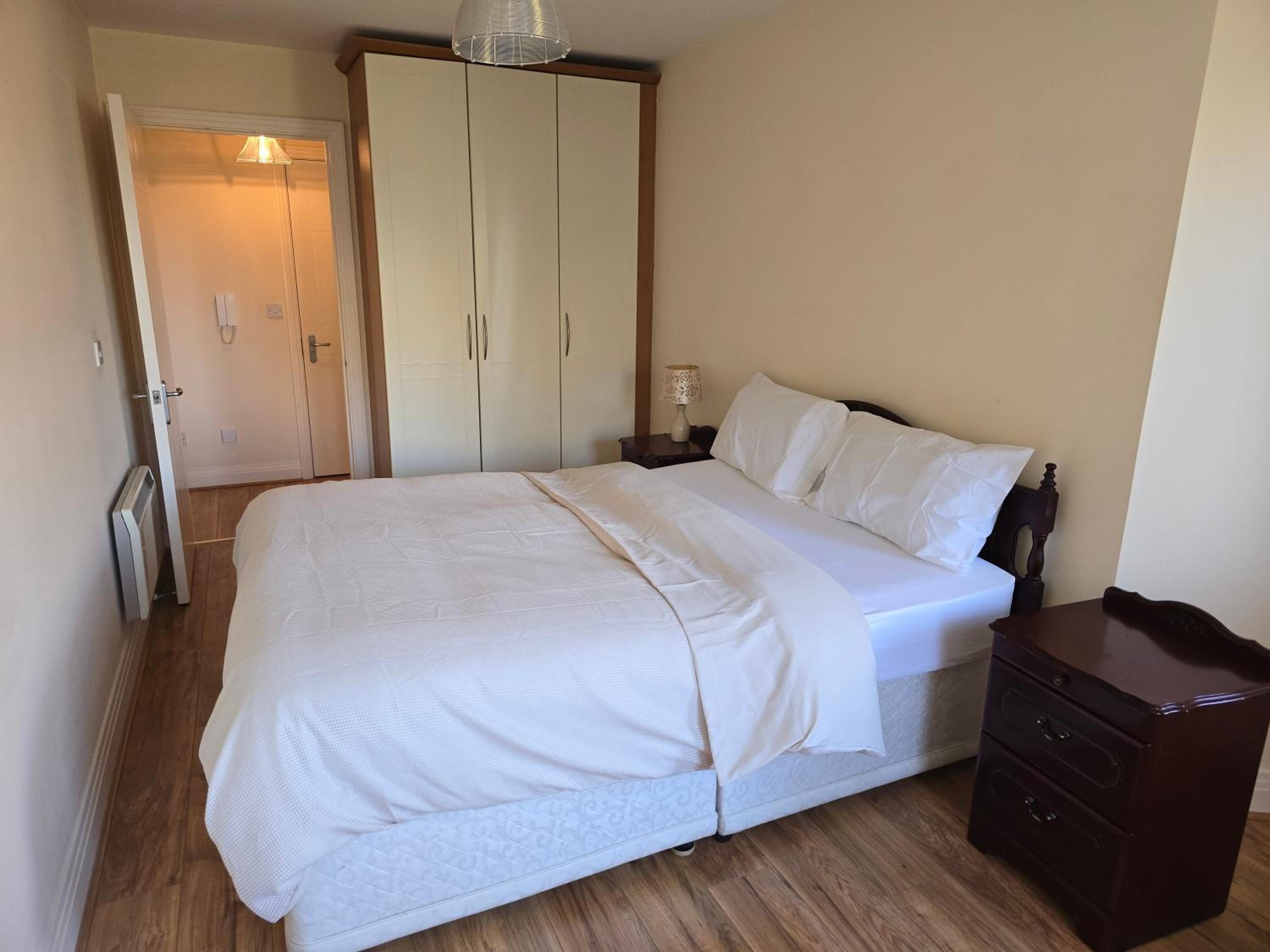 Gracian OMB Dublin Apartment