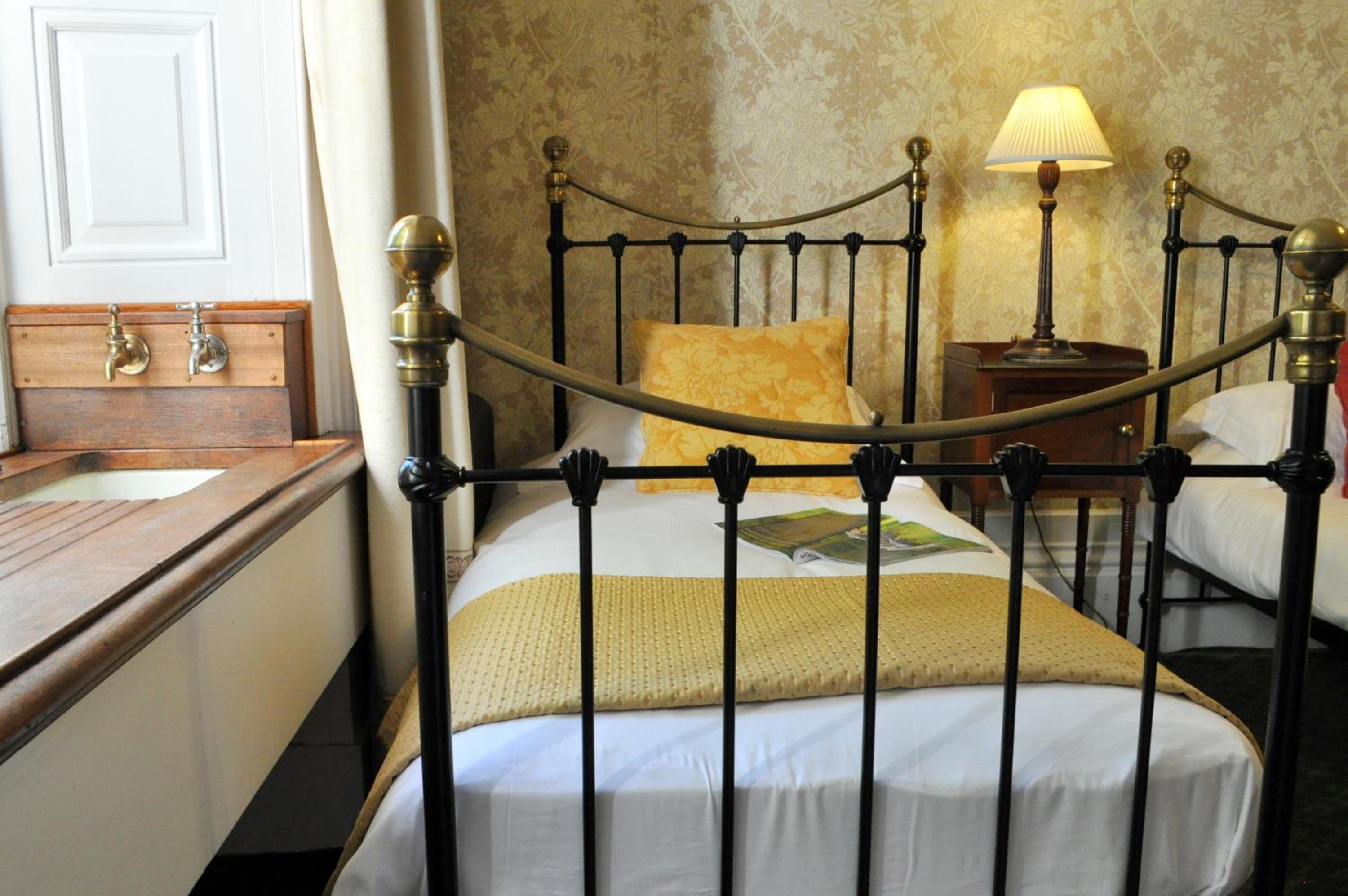 Ardtornish House Victorian Apartments