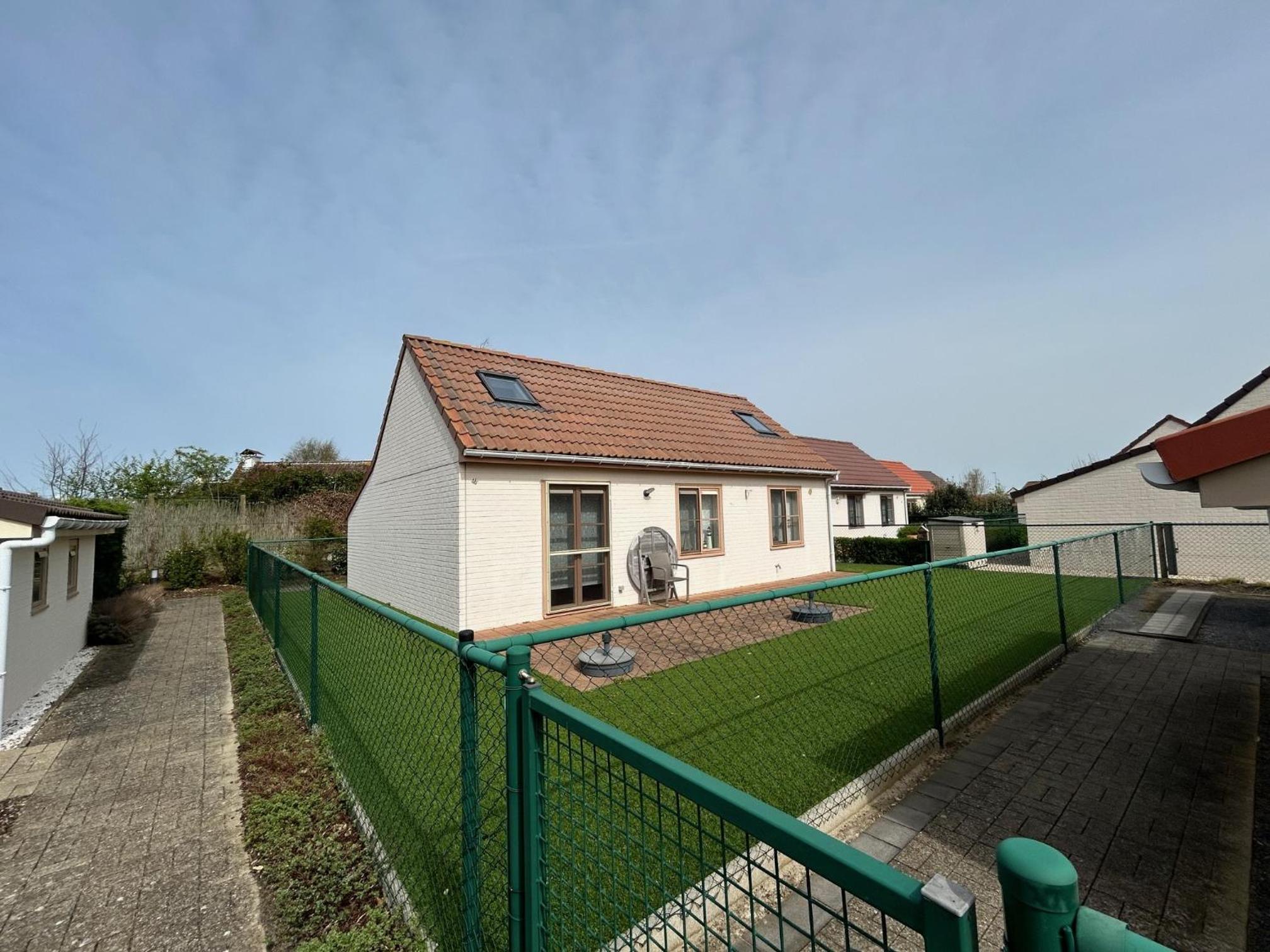 Duinengolf 46 - vakantiehuisje 3 slaapkamers tot 6p - tuin nabij duinengebied