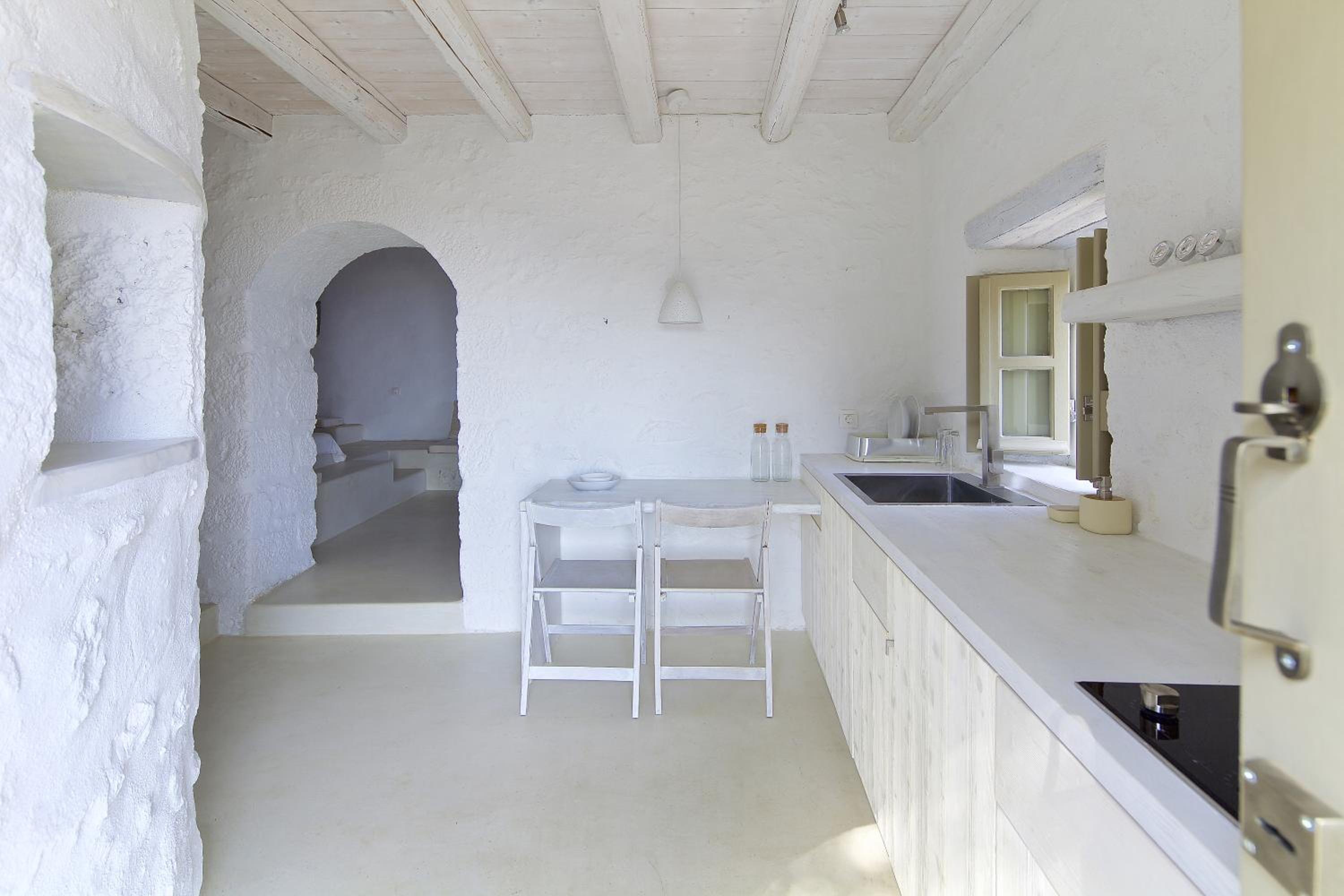 MELANOPETRA boutique apartments