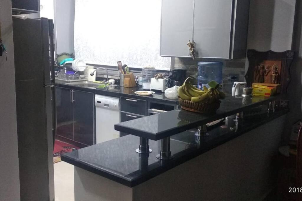 Ultra modern townhouse near to airport & shopping