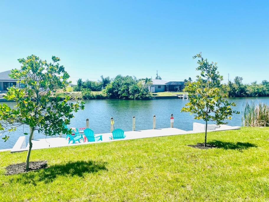 New 4 bed house on a canal facing south & door ramp, near golf course and softball