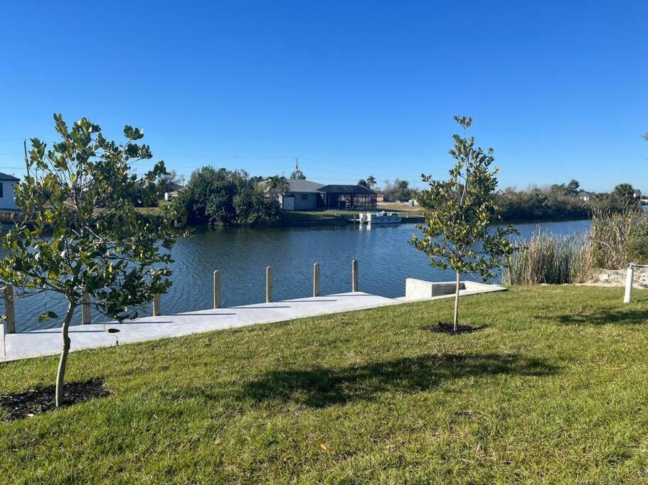 New 4 bed house on a canal facing south & door ramp, near golf course and softball