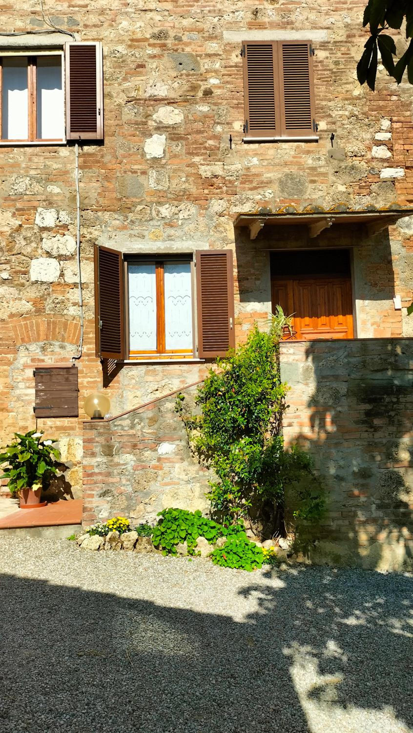 L'oca Nera view 2