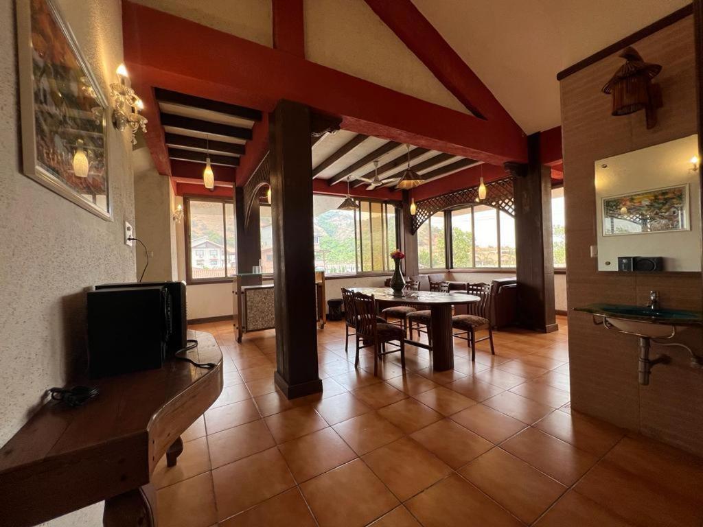 Mount View Villa - The Dream Stays ll Pvt Pool ll Garden ll 3Ac rooms view 4