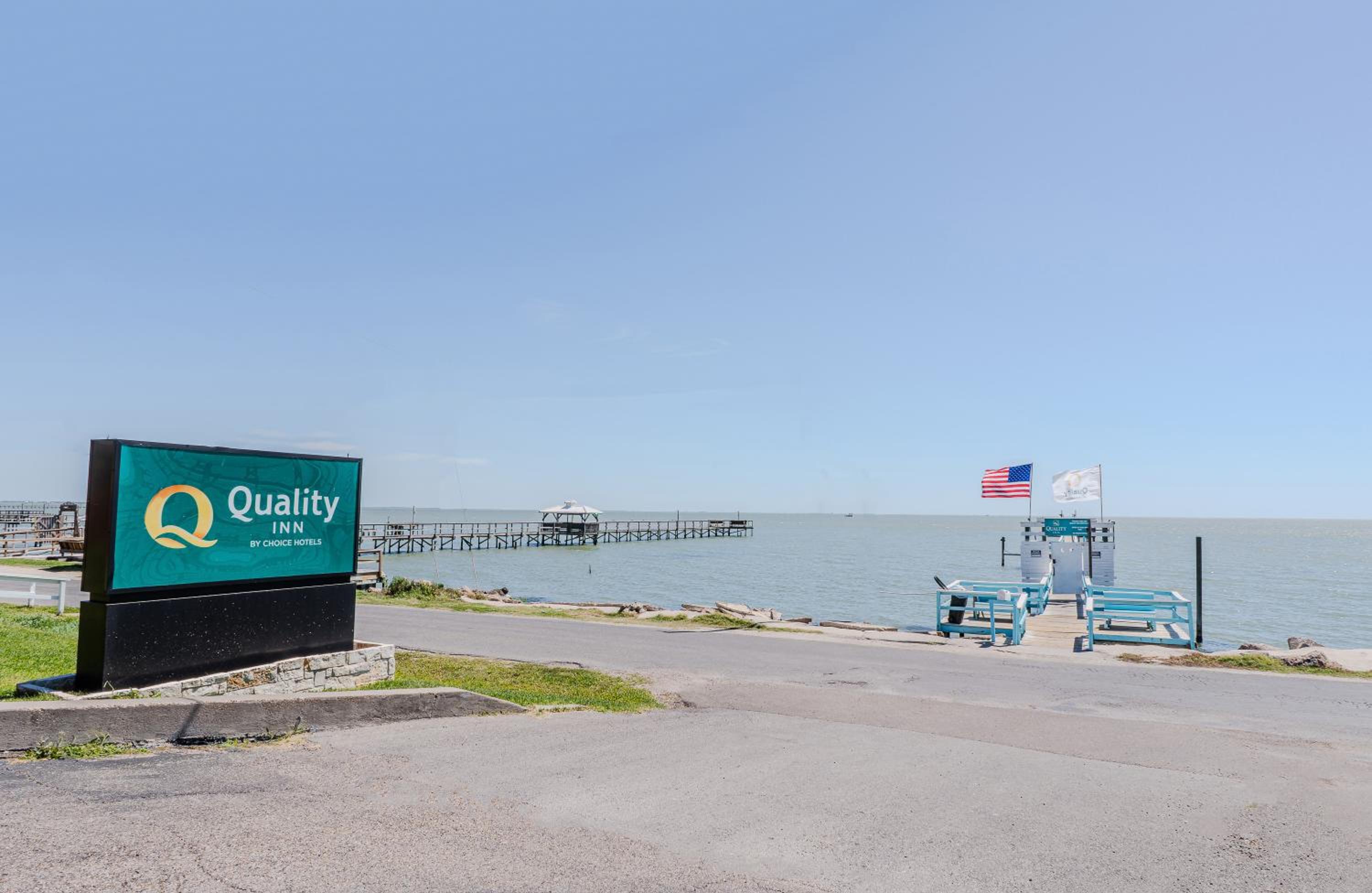 Quality Inn Rockport on Aransas Bay view 5