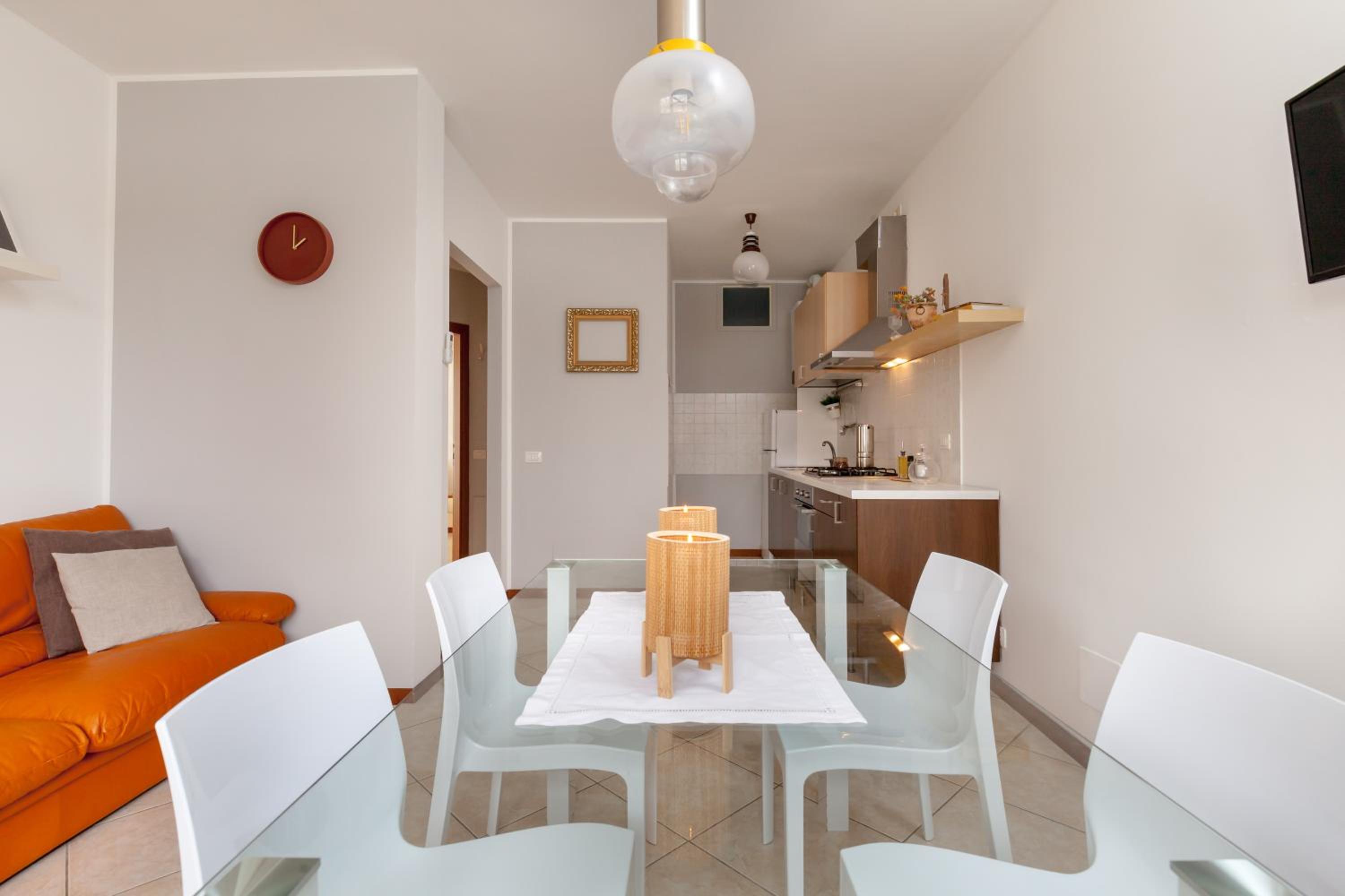 MARCHE FULL EXPERIENCE-Apartments view 2