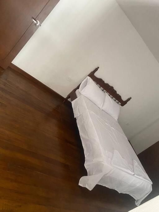 Casa Aparicio