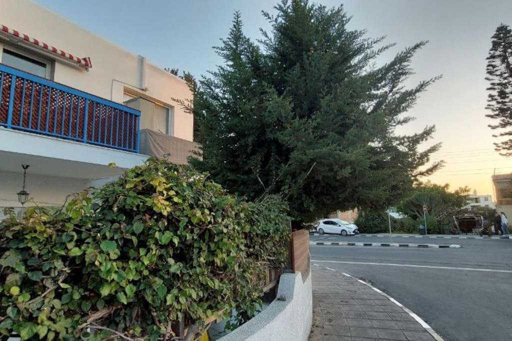 Cozy 1BR Apt with Pool Heart of Paphos