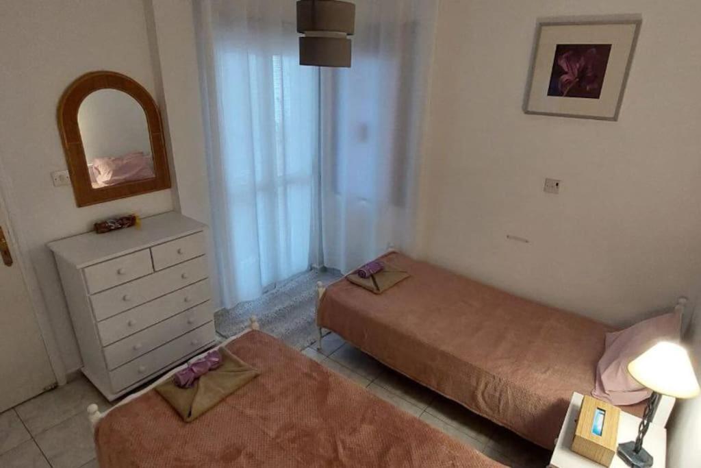 Cozy 1BR Apt with Pool Heart of Paphos
