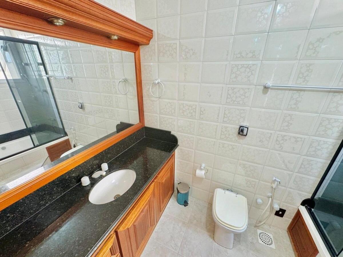 Cobertura com piscina e churrasqueira