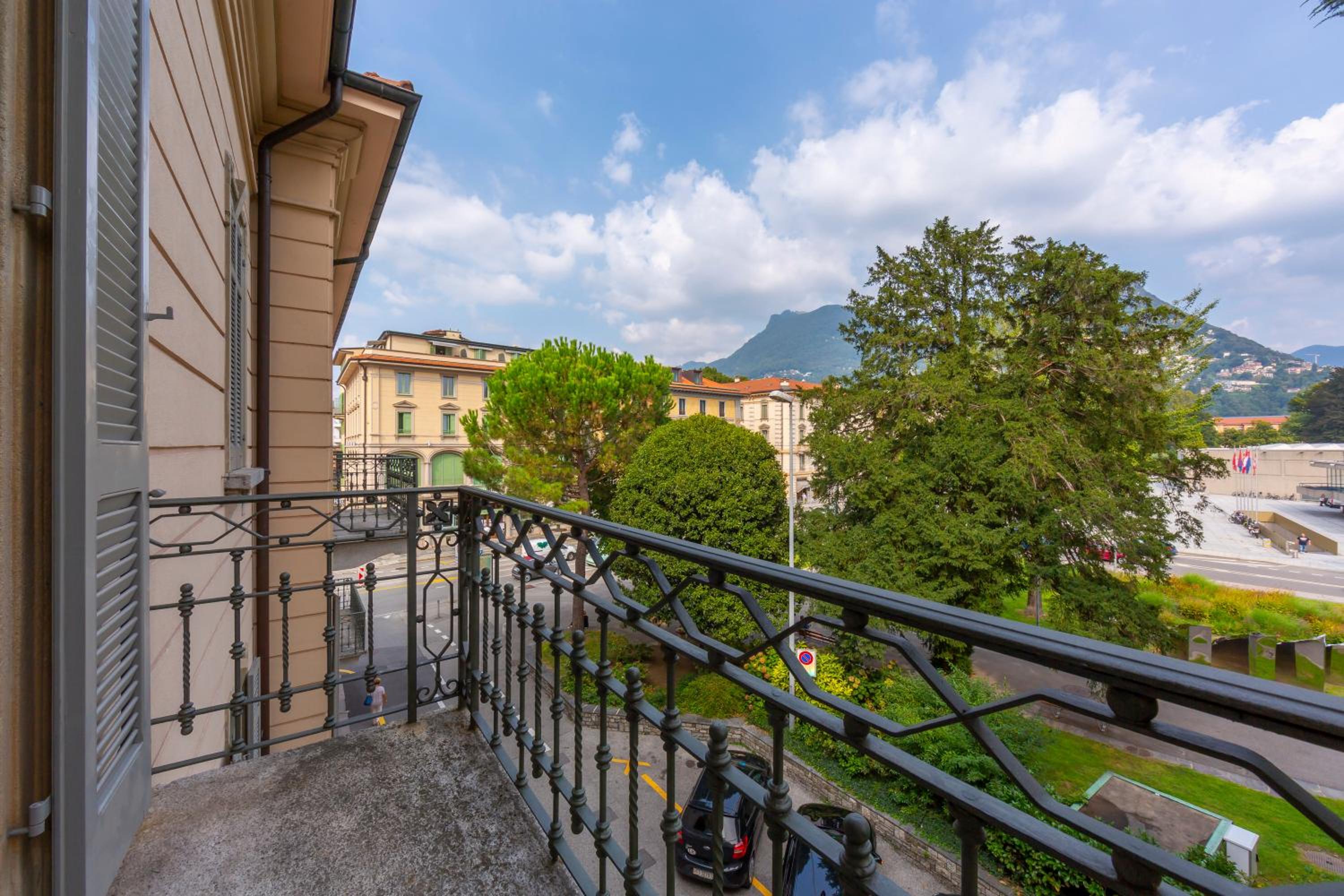 Love of Lugano - Apartment with Balcony & Parking - Happy Rentals