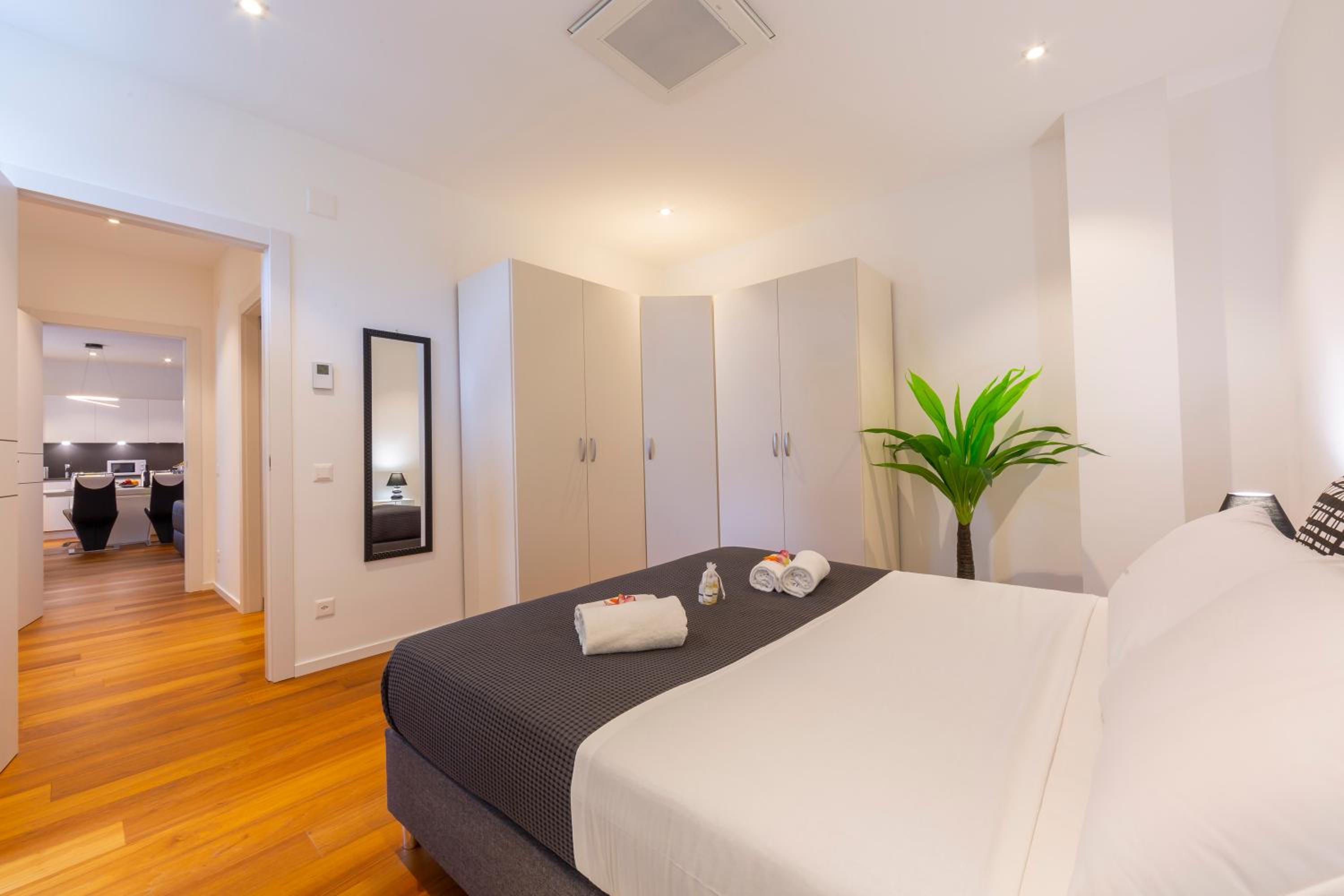 Love of Lugano - Apartment with Balcony & Parking - Happy Rentals