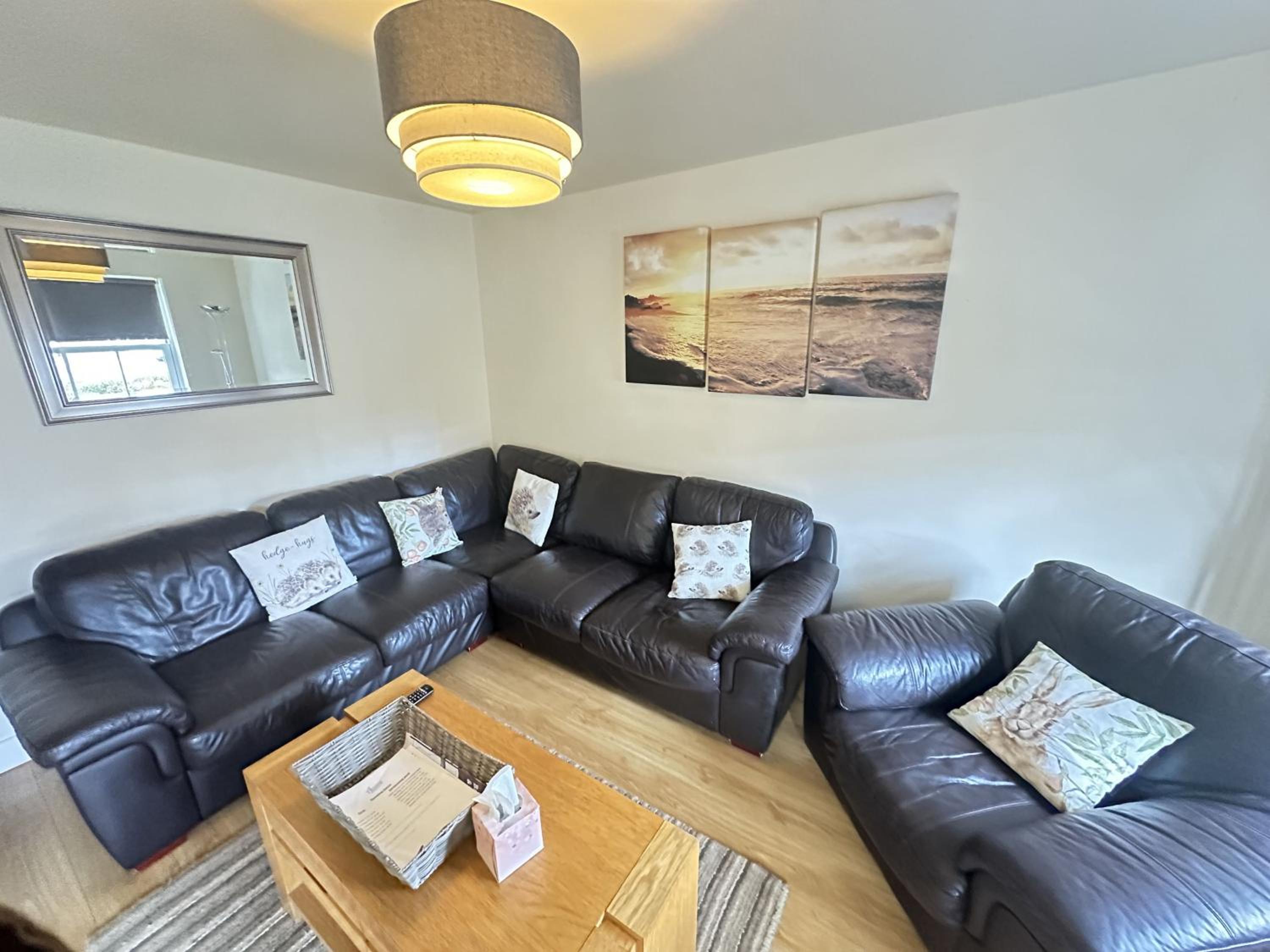 Maris Cottage - Part of the The Bay Filey Holiday Village with pool, gym and direct beach access, pub, restaurant, tennis and meadows walks