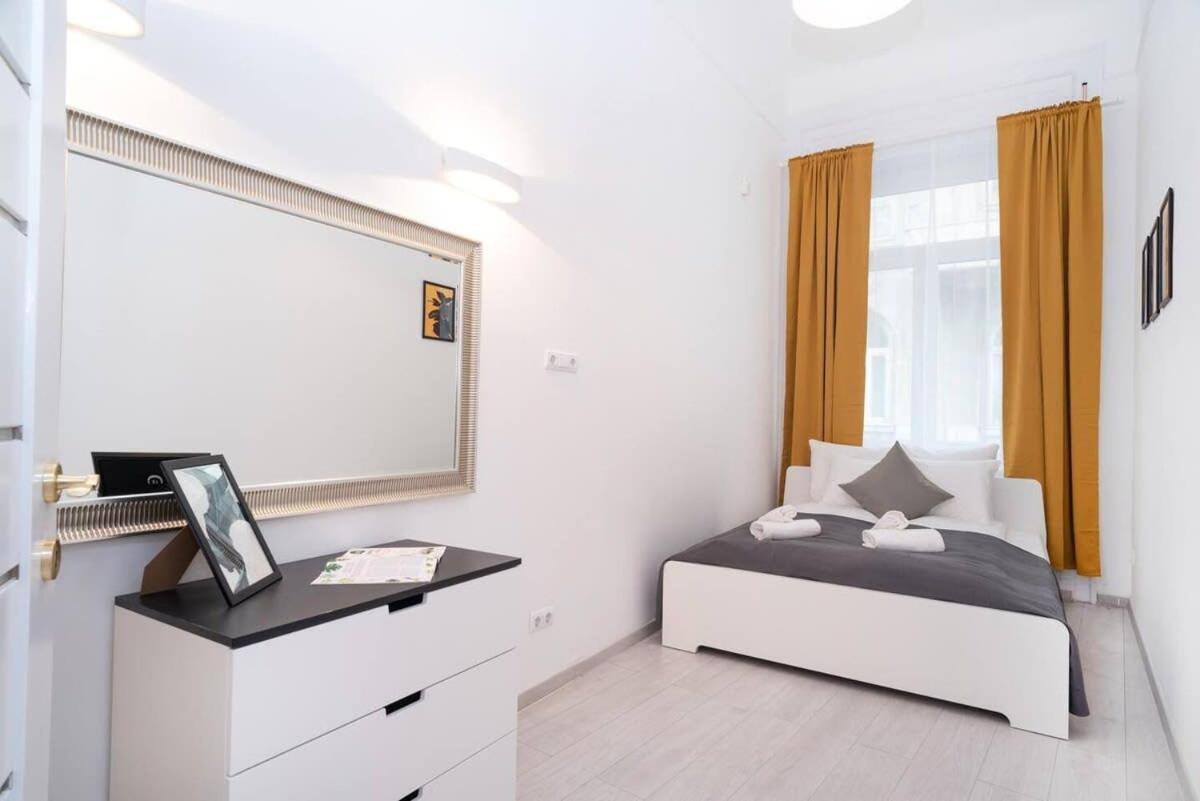 Central and New design apartment view 2