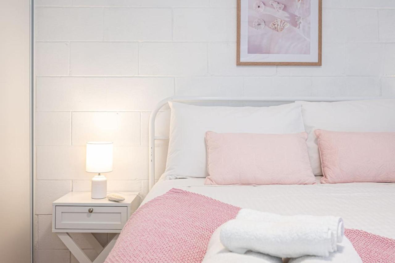 Compact Charm - Cosy 2Bed Unit
