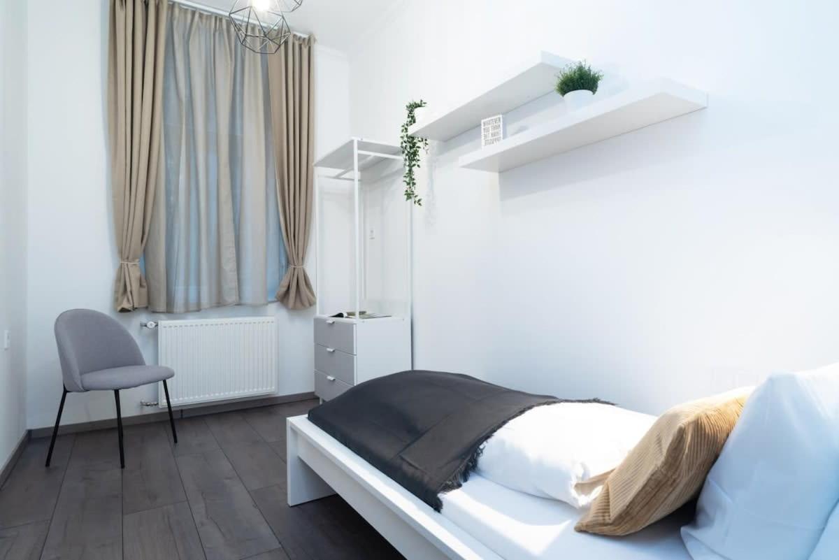 Ideal new apartment in the center