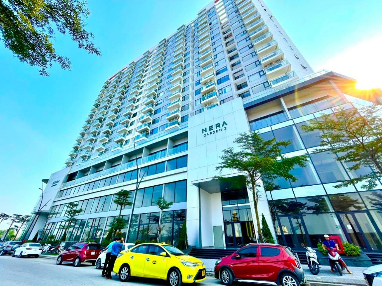 Tom apartment with free swimming pool and gym