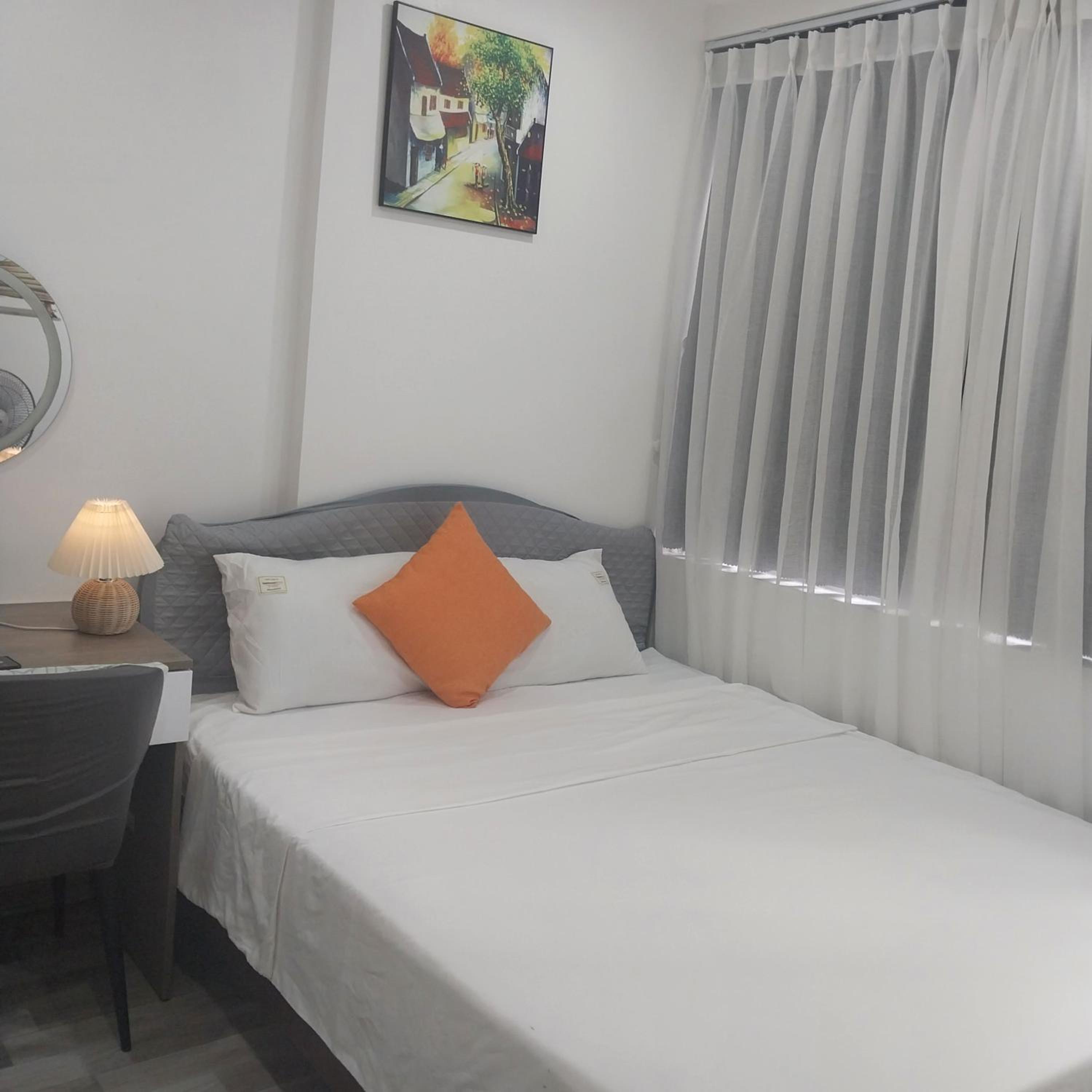 Tom apartment with free swimming pool and gym